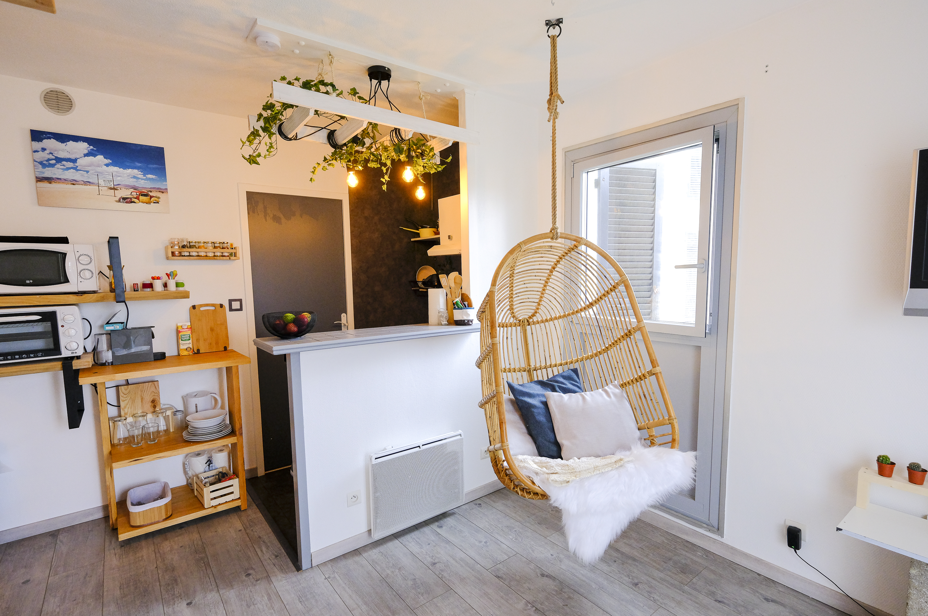 Cosy studio with balcony and sea view