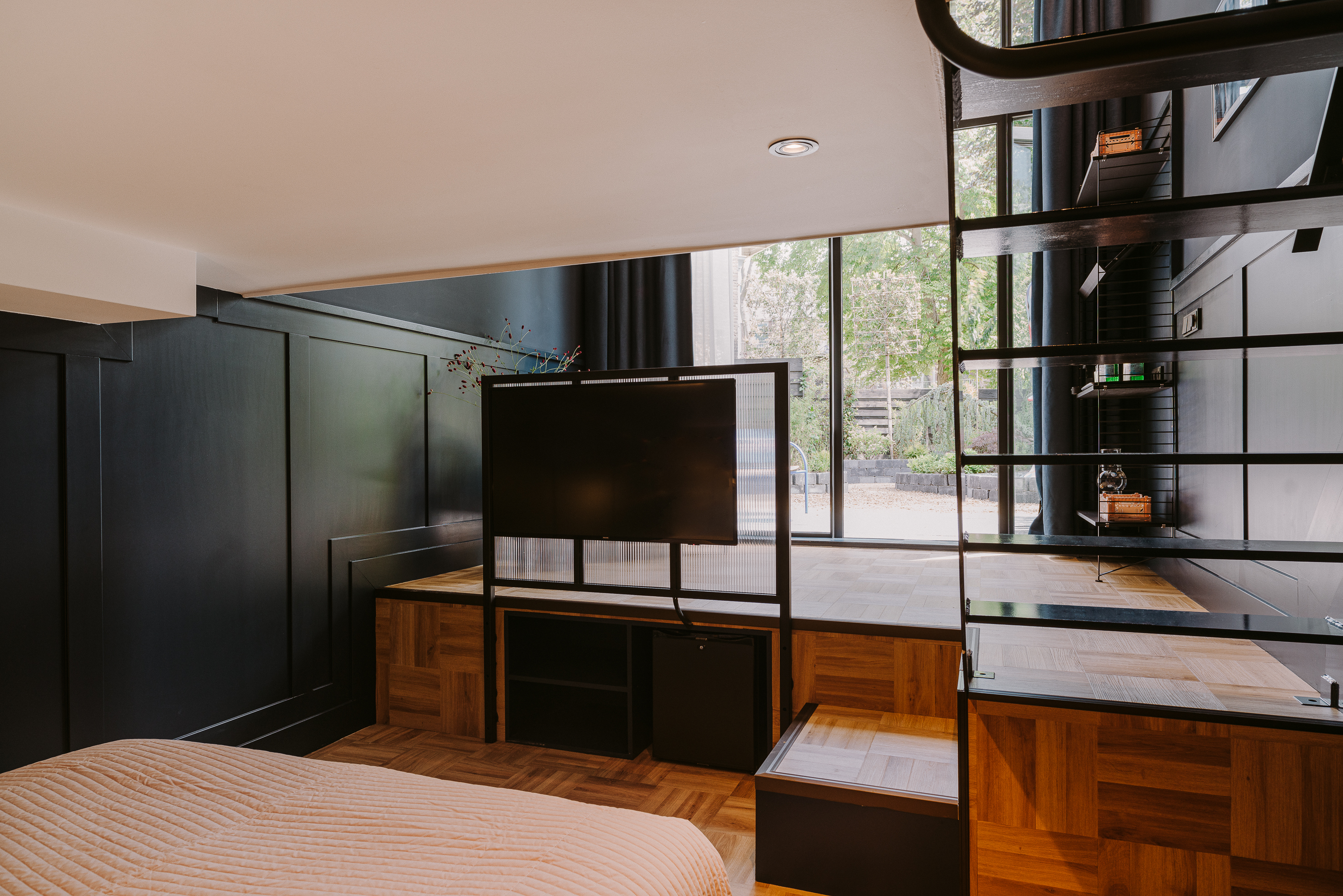 Urban Oasis with terrace β Rotterdam stay