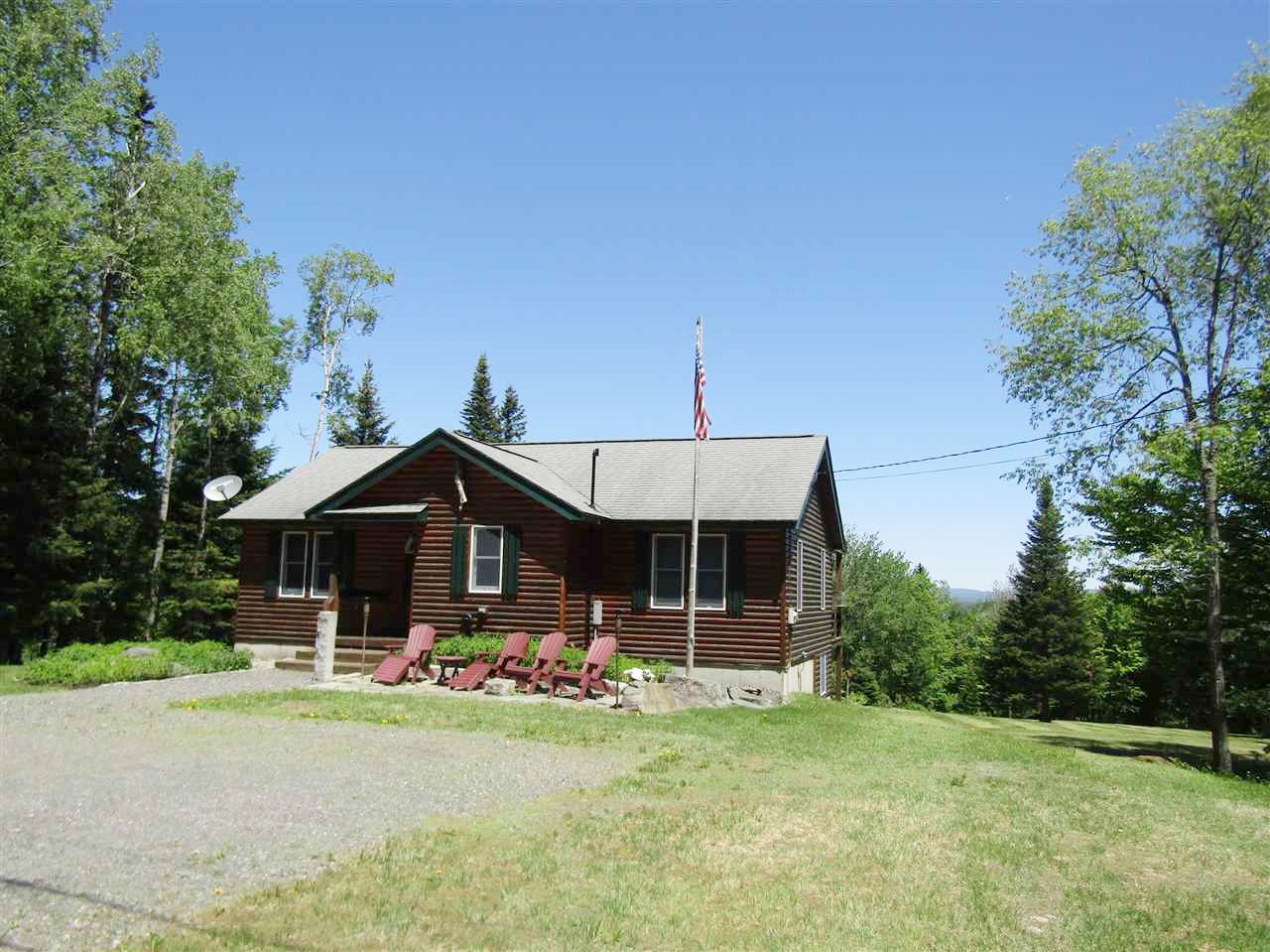 THE NORTH COUNTRY RETREAT, DIRECT ACCESS TO TRAILS Cabins for Rent in