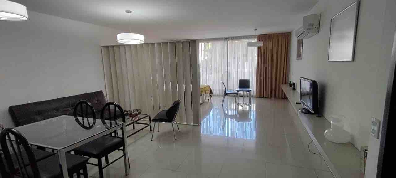 Spacious apartment in Palermo