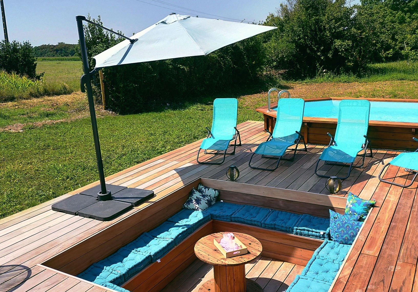 House with Swimming Pool, Quiet & Comfortable, Nearby Ocean