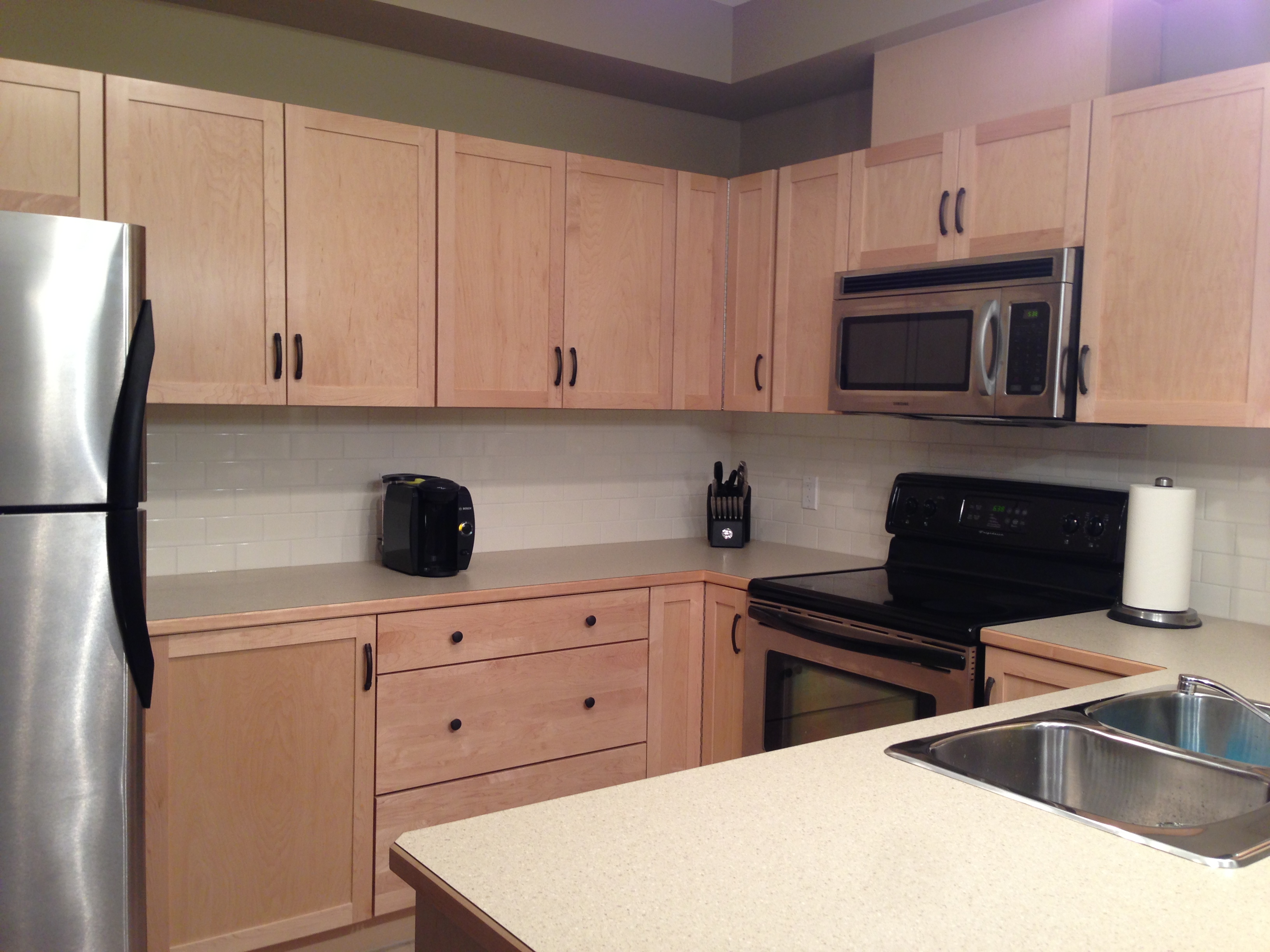 Grizzly Lodge Mountain Getaway Apartments for Rent in Canmore