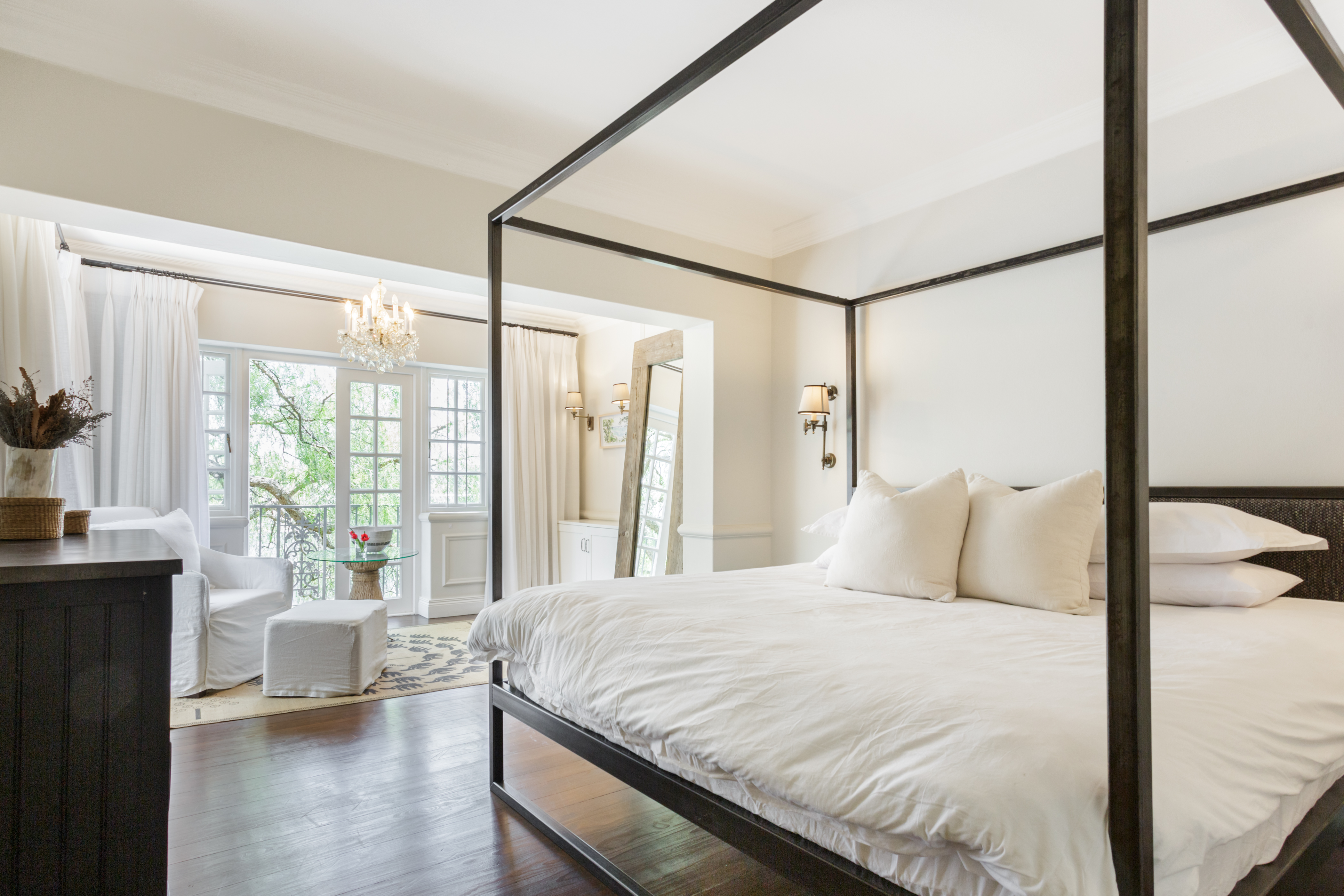 De Waterkant Villa with Rooftop Terrace and Pool