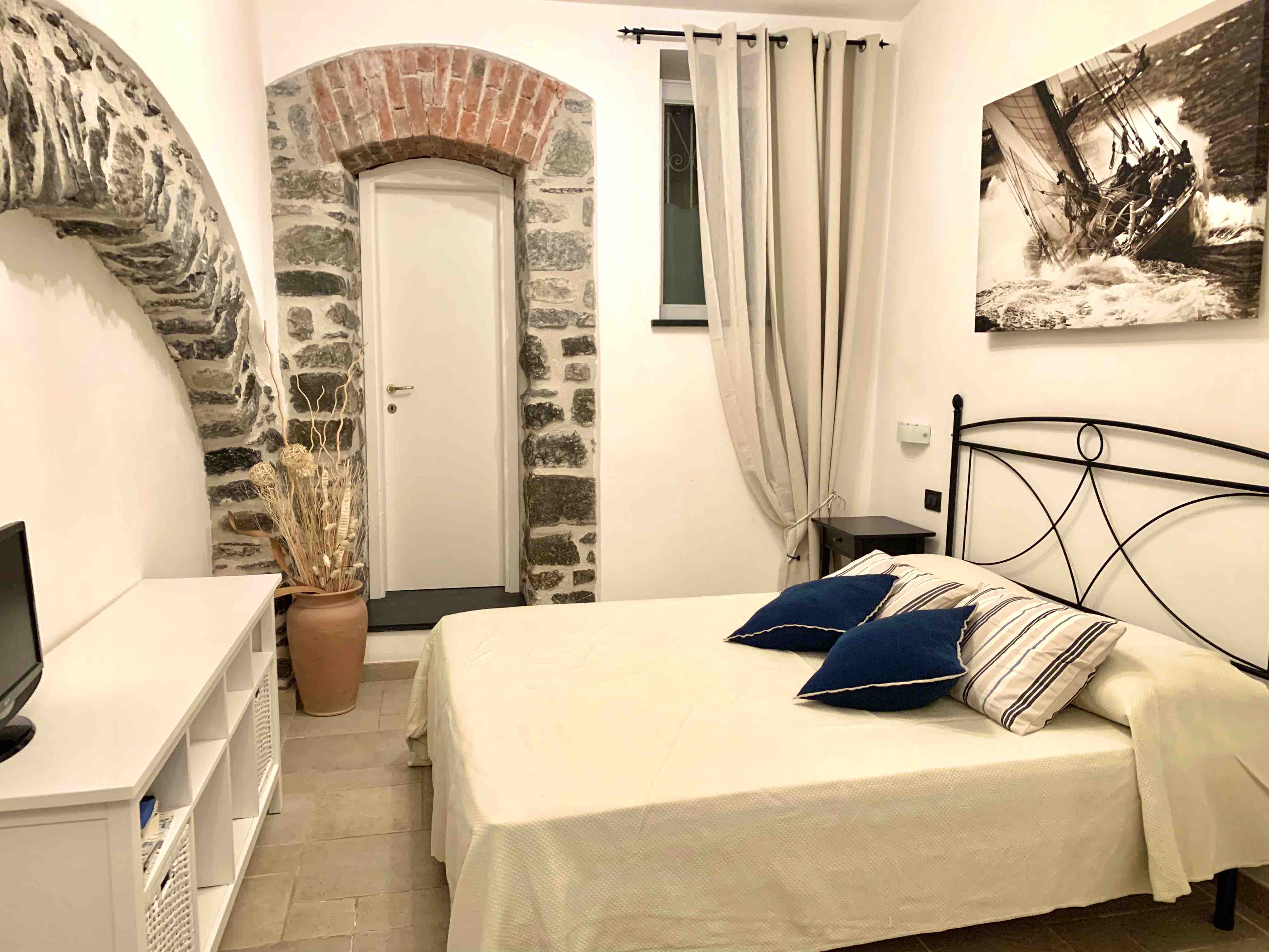 Studio flat Monterosso historic center