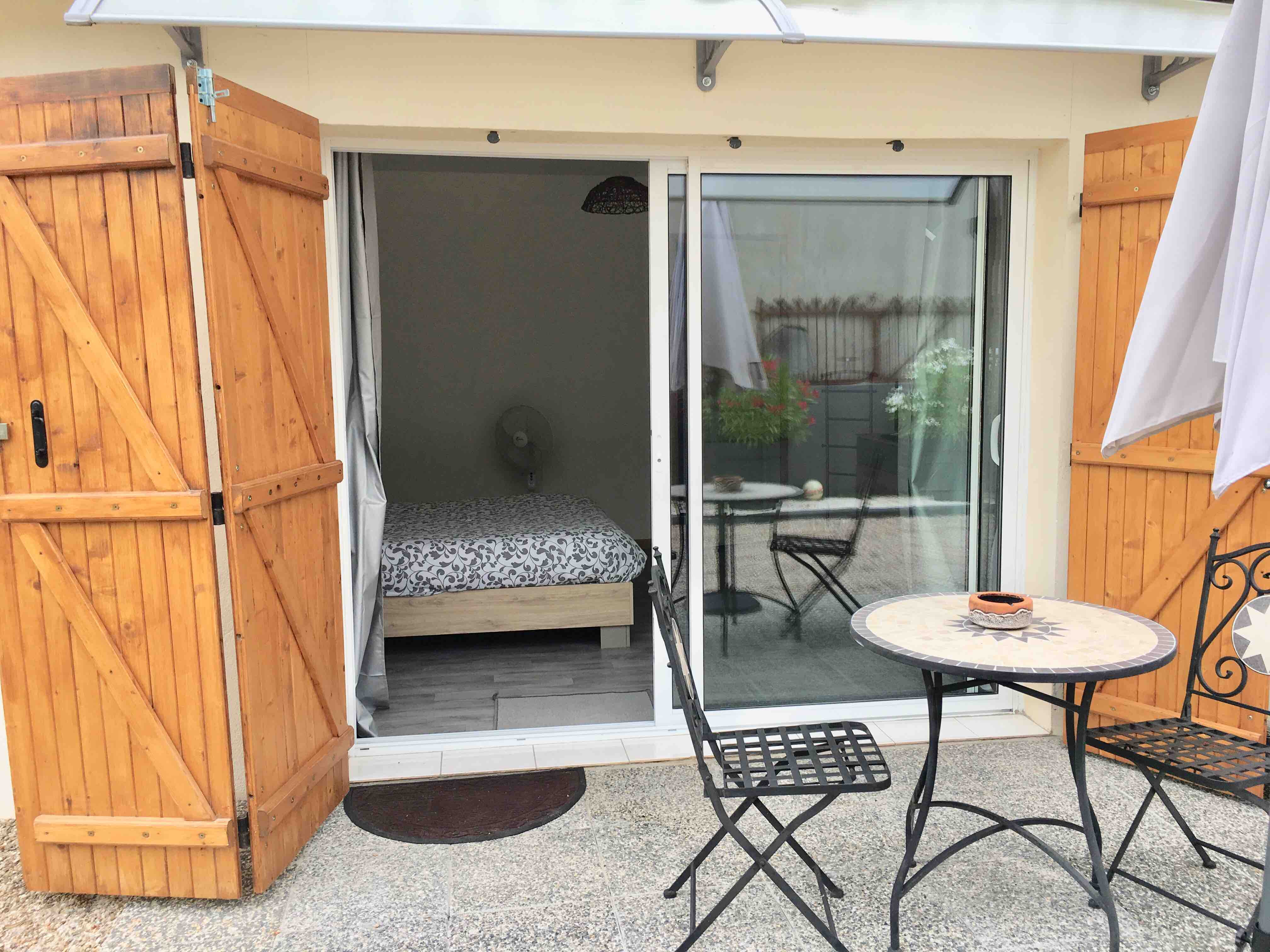 in the vineyards of saint emilion Airbnb