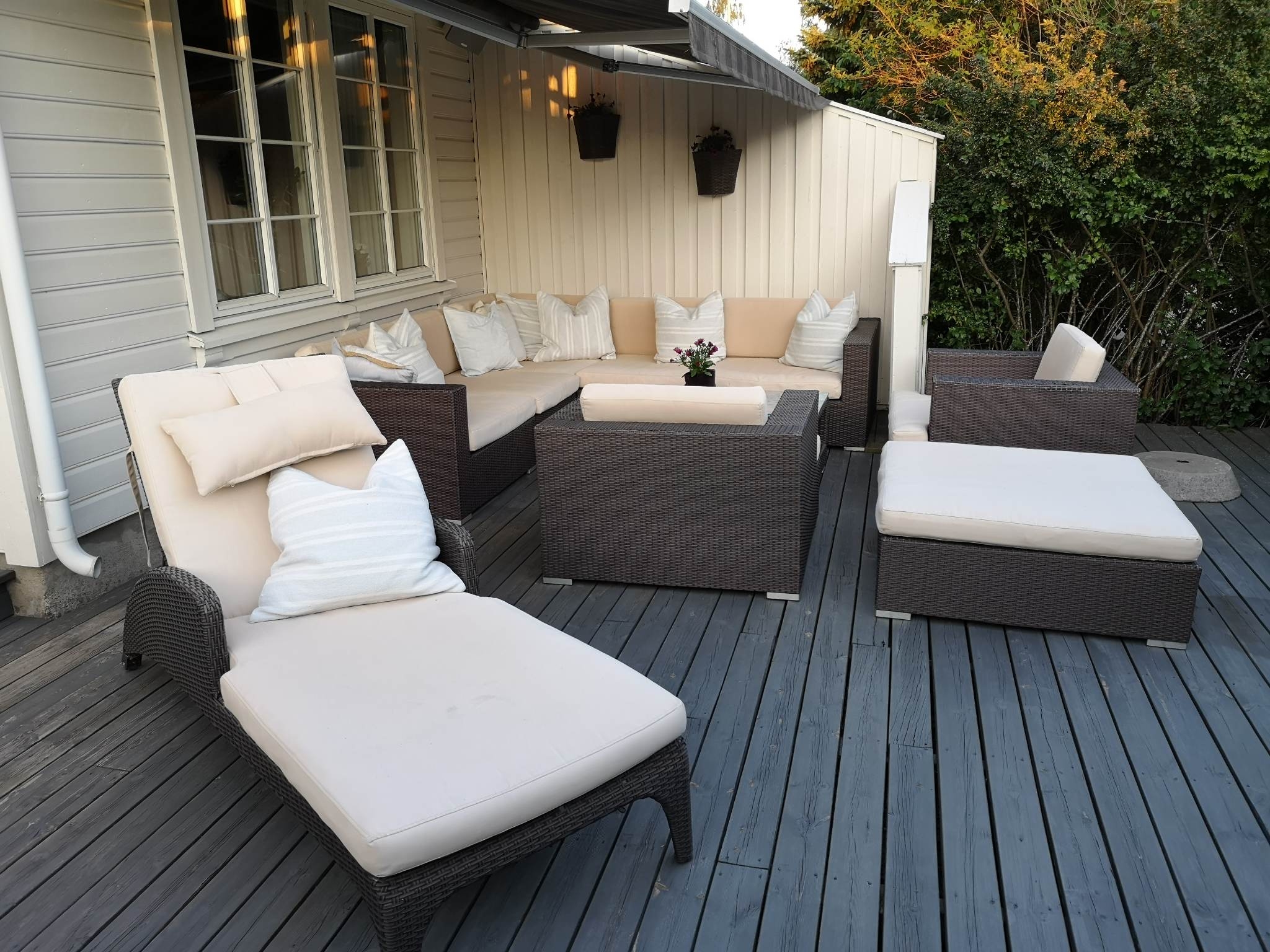 Child-friendly house with large terrace in quiet area