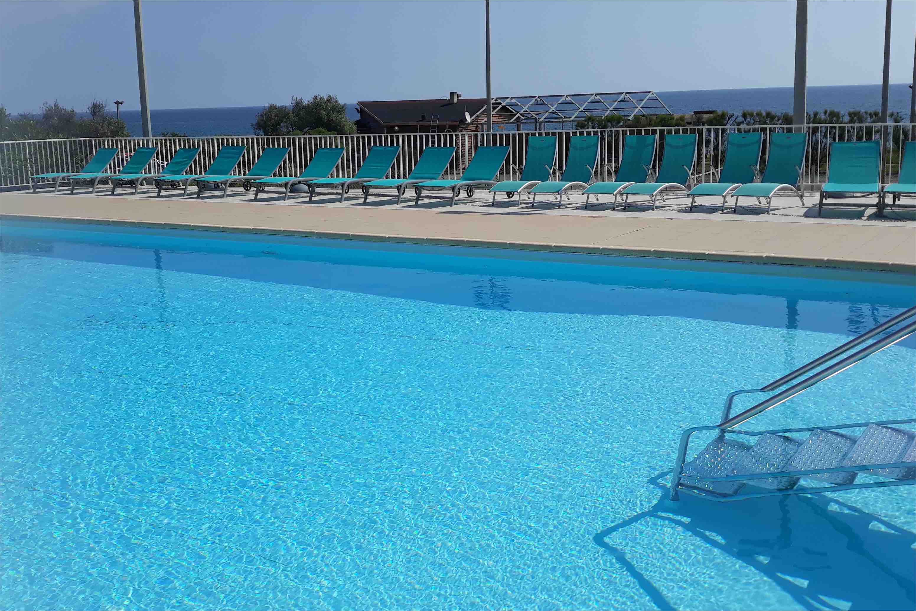 Cervione: A walk to the beach!