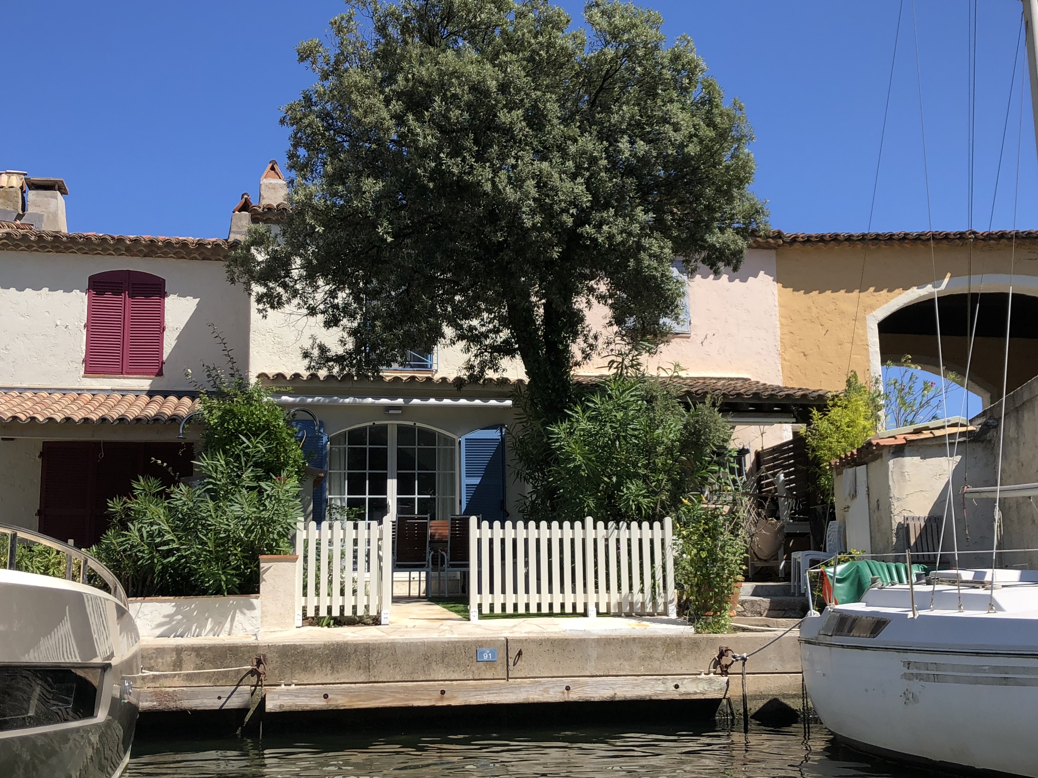 Modern cottage | close to the beach | comfortable