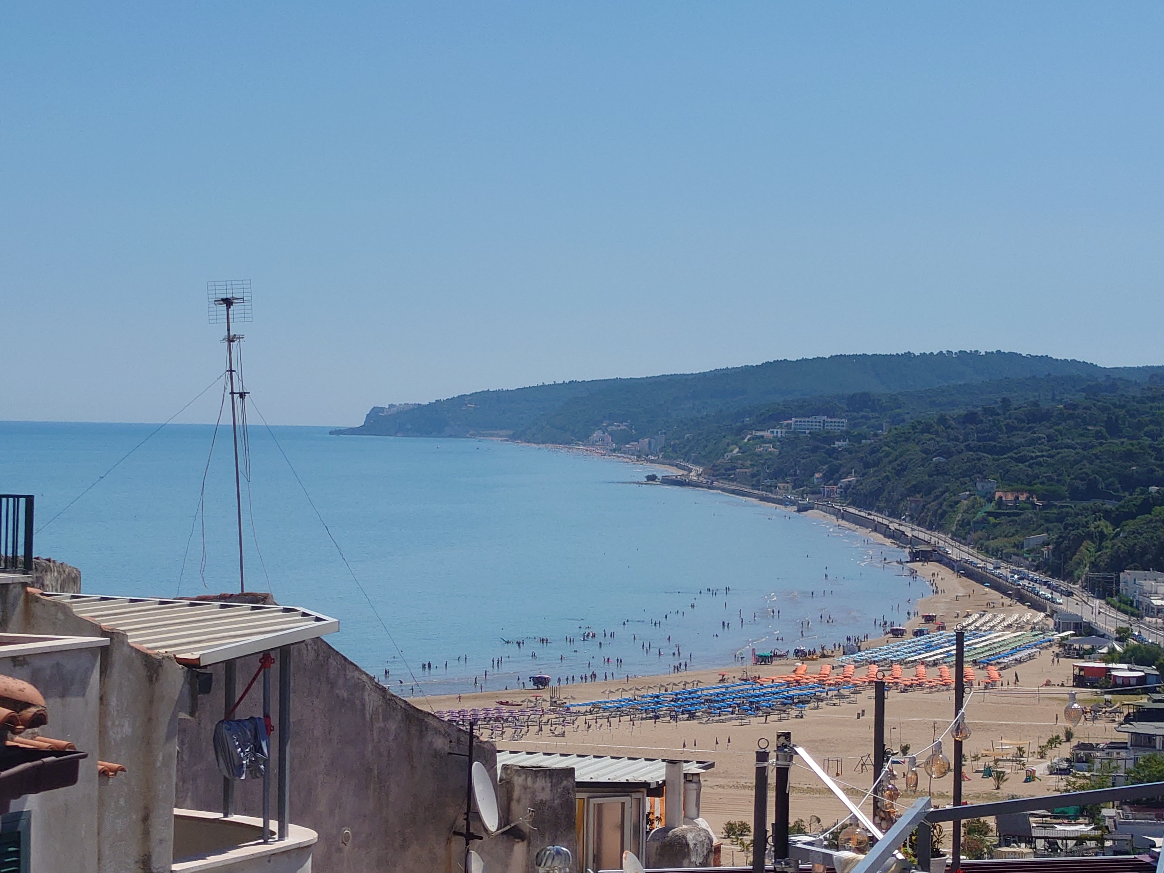 House in the historic center overlooking the sea