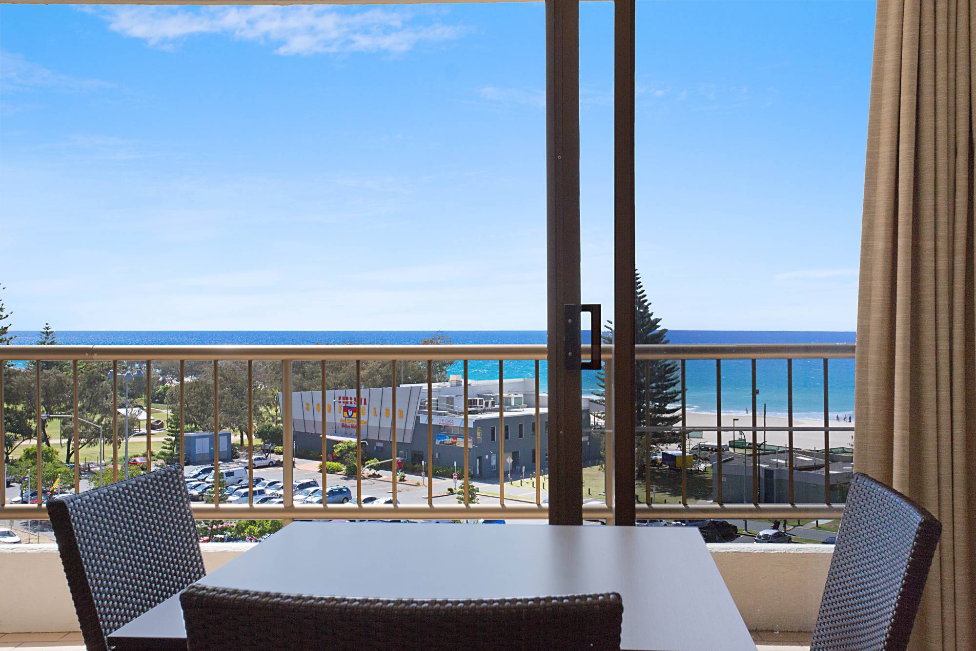 Beachfront at Broadbeach Apartment Guest suites for Rent in