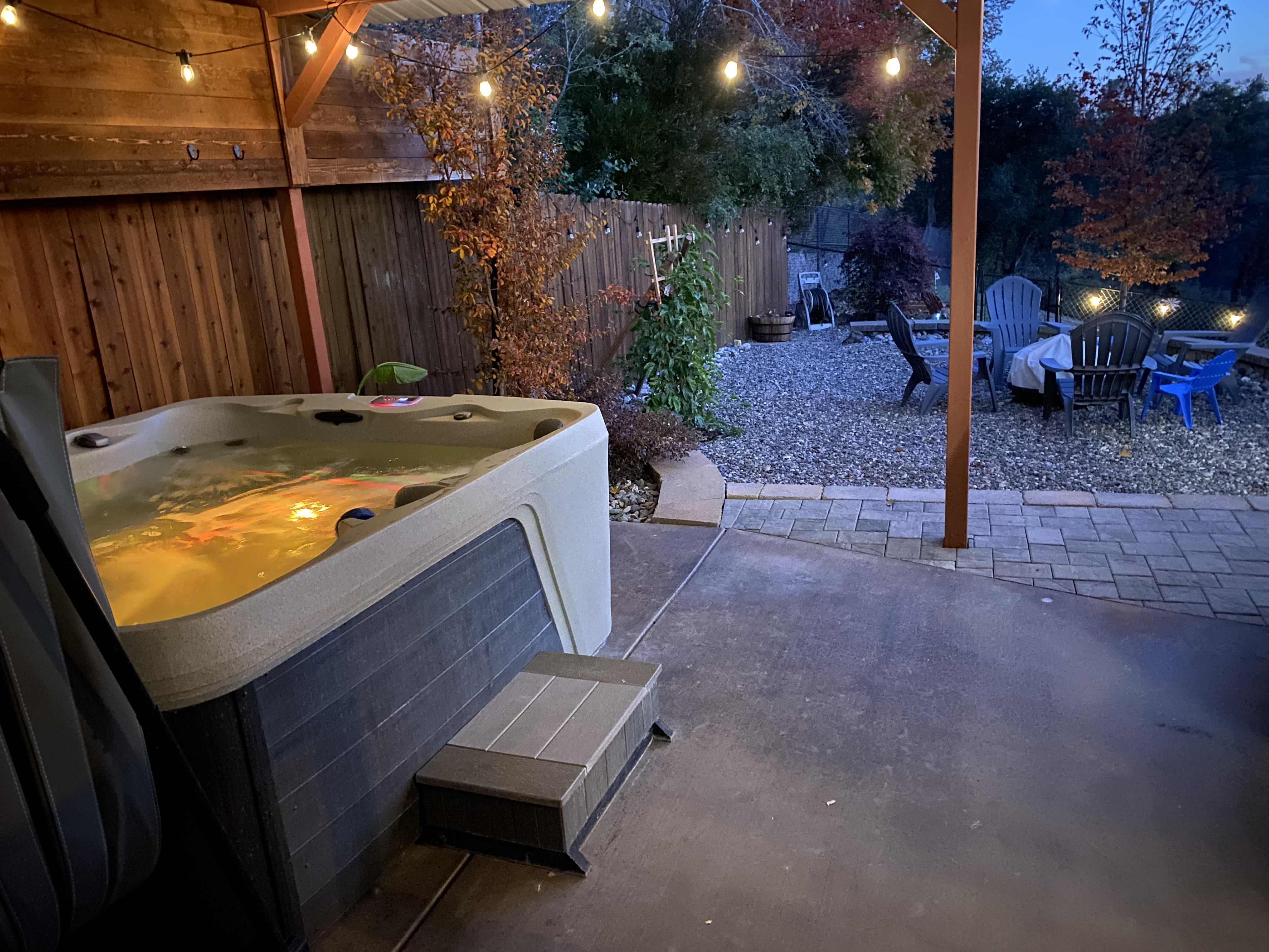 Long term rental w/ private hot tub
