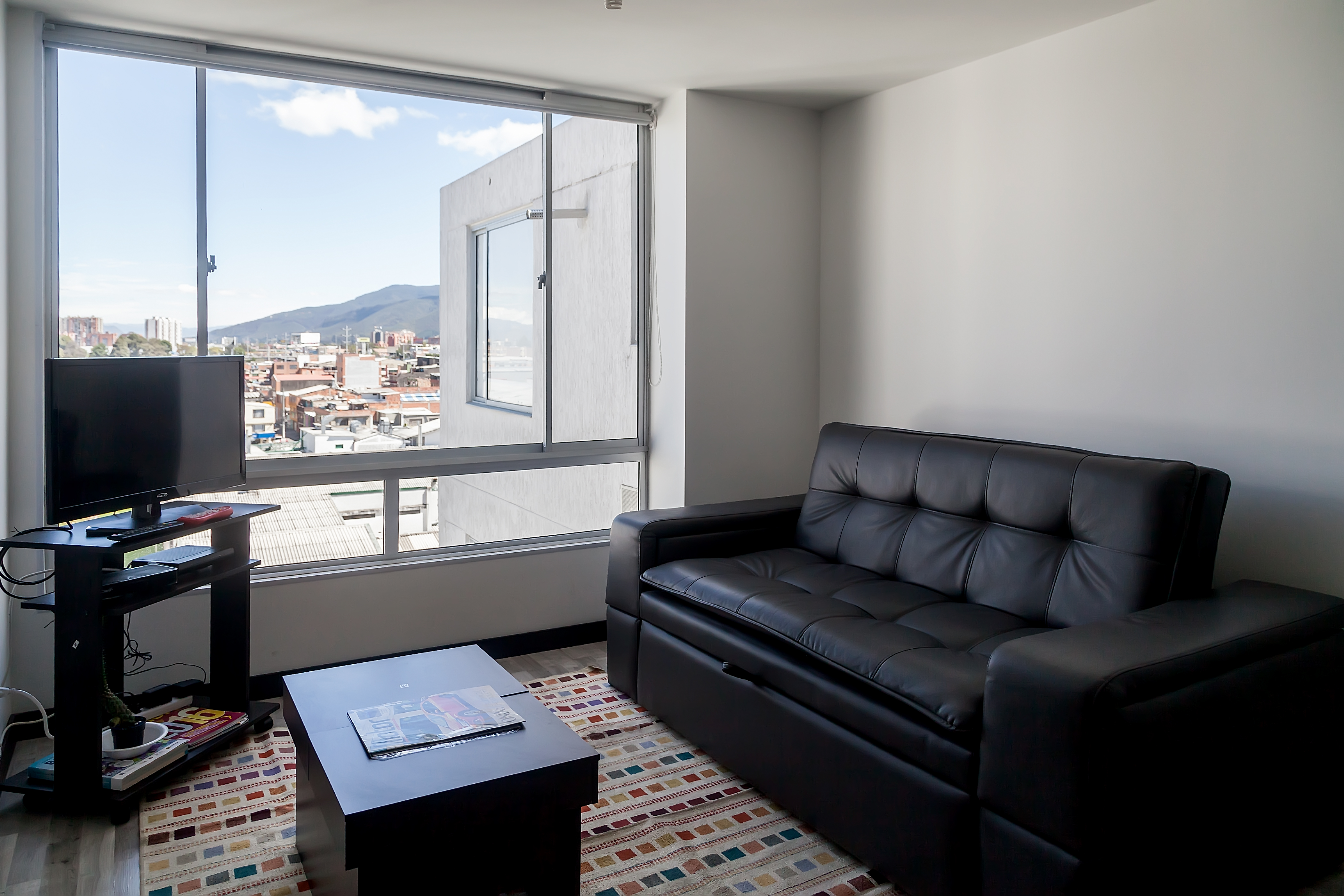 Studio Apartment with garage New ! in Suba, Bogotá