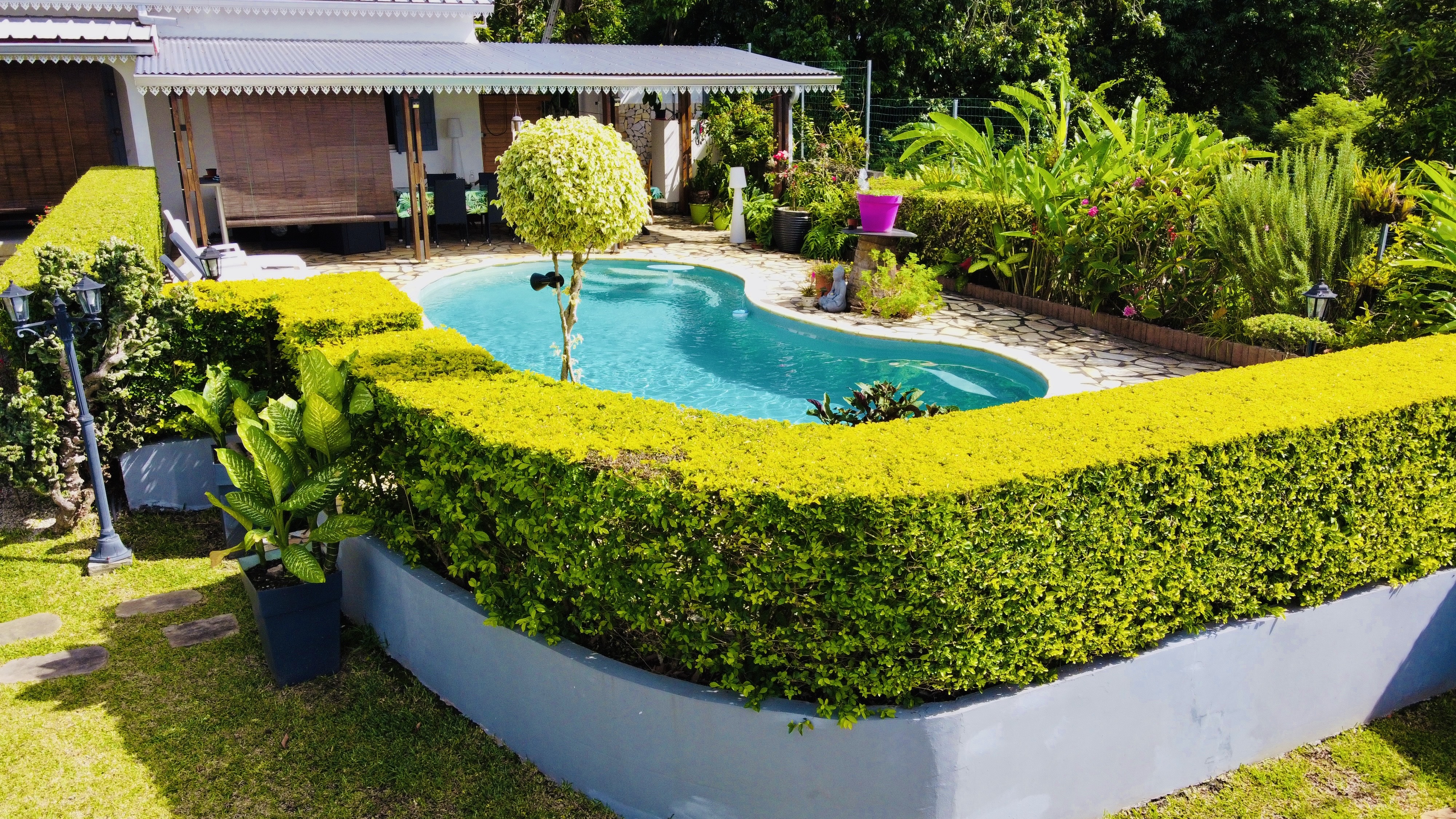 Charming air-conditioned studio in Sainte Suzanne.