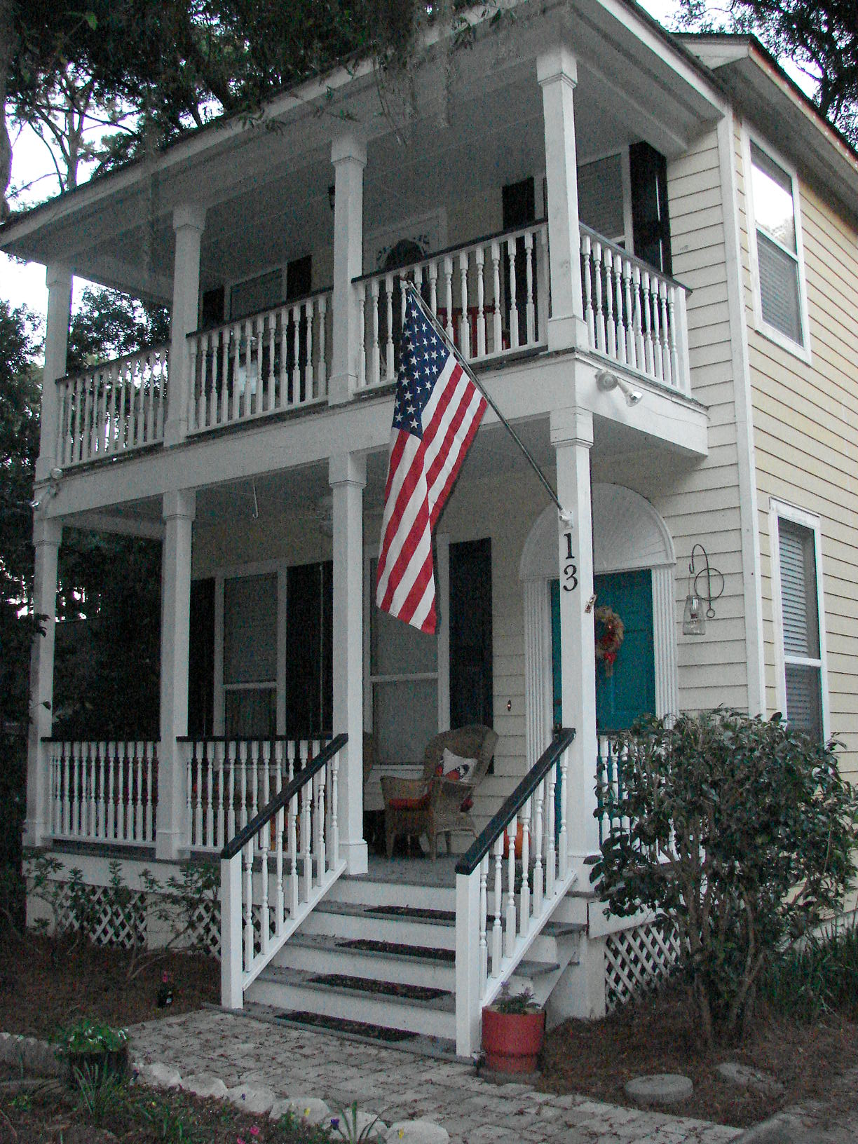 Charming Cottage by the Bay Cottages for Rent in Beaufort, South