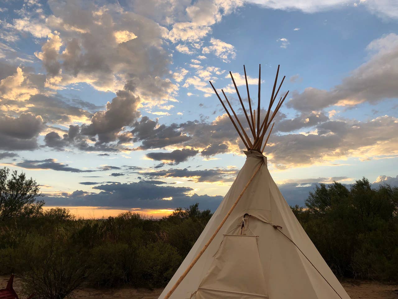 Comanche Cabin (Types Big Bend Glamping) Tipis for Rent in