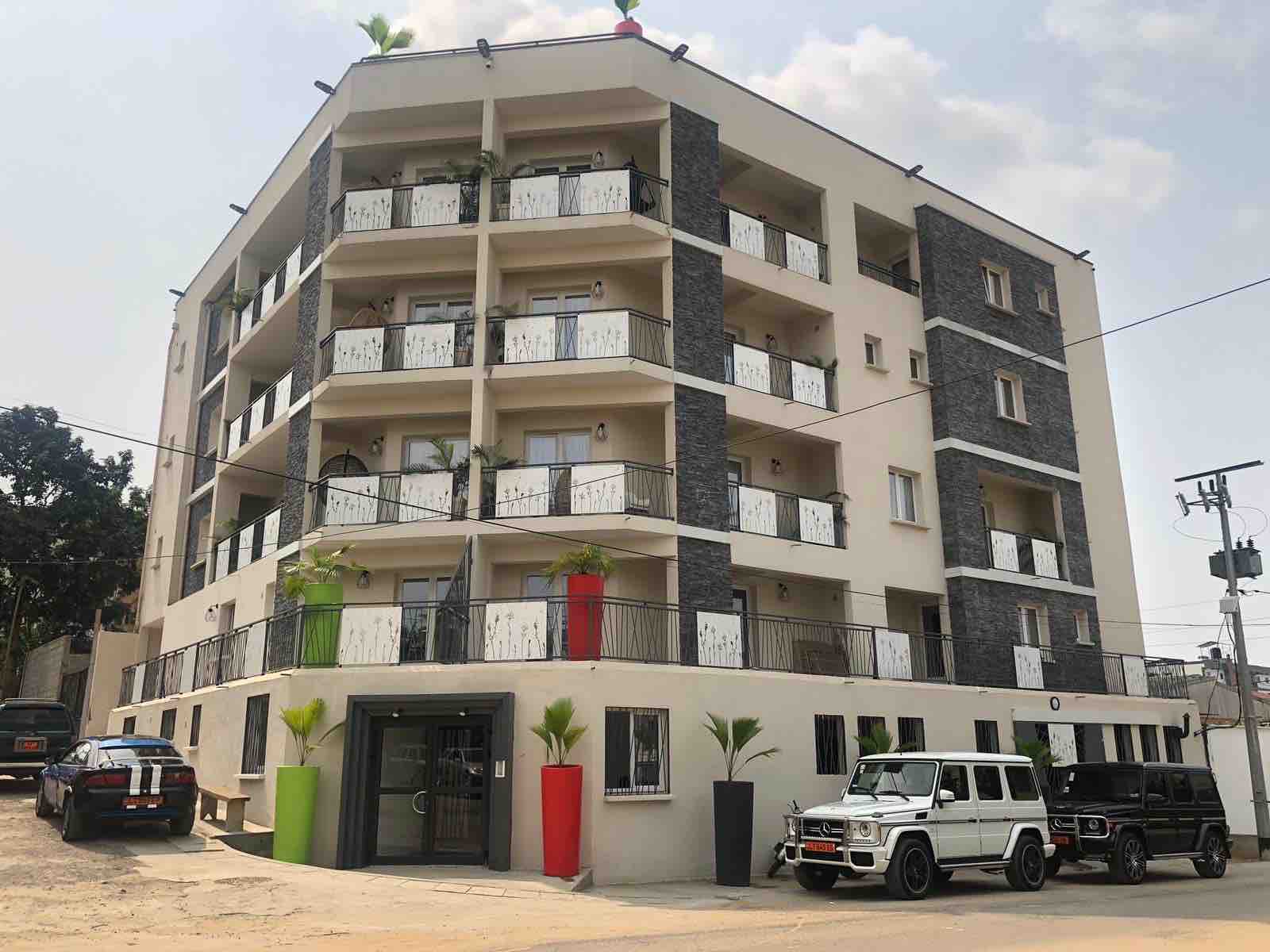 Villa Centurion Residence Meublee A Douala Appartements A Louer A Douala Region Du Littoral Cameroun Airbnb