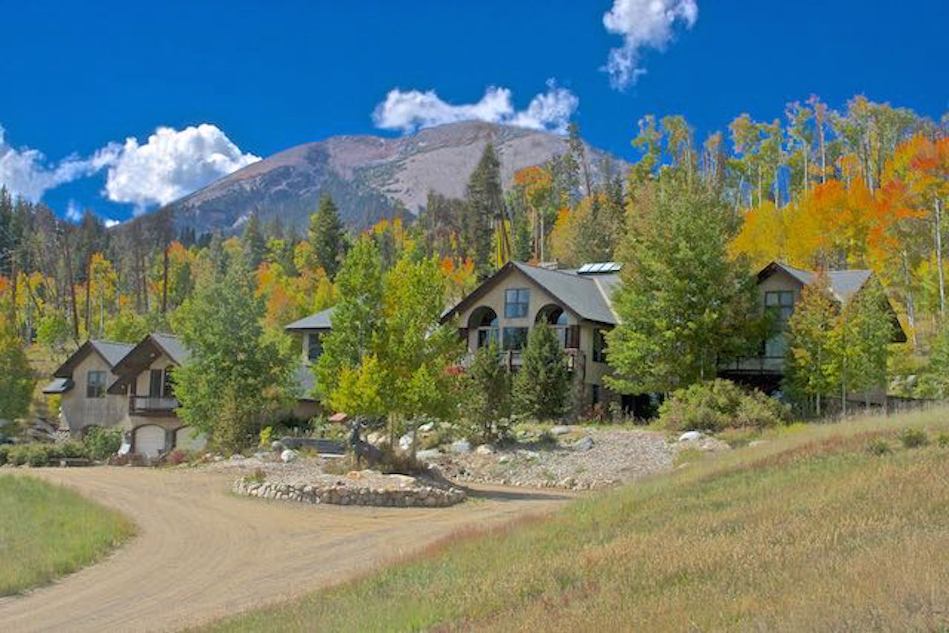 The Jewel of Ruby Ranch Houses for Rent in Silverthorne, Colorado, United States