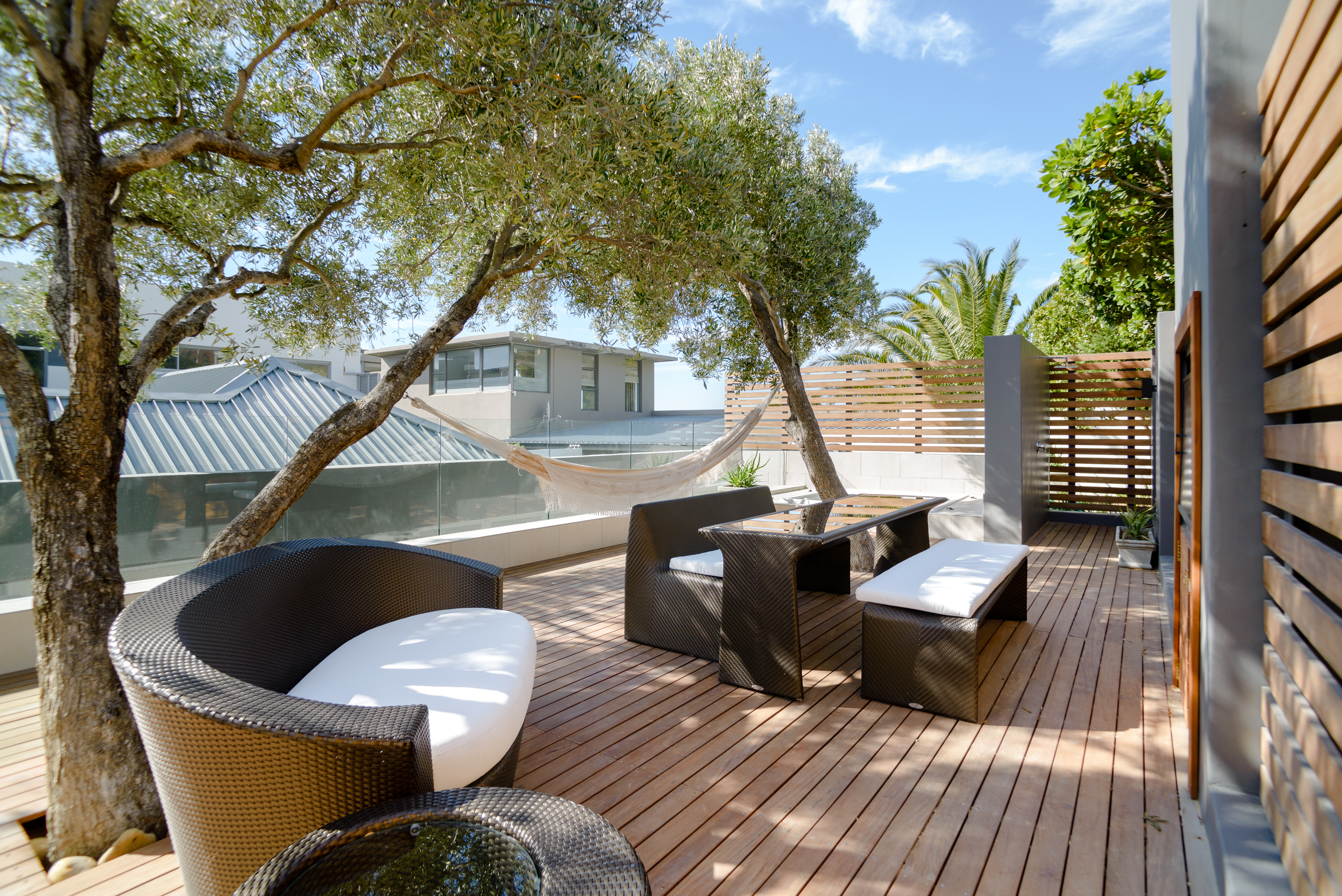 Casa Papi, Bright, Modern Retreat in Camps Bay