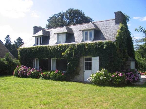 House on the golf course close to the sea