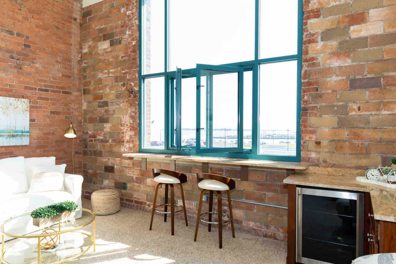 Bayfront Oasis Getaway  for Four w/ Water View!