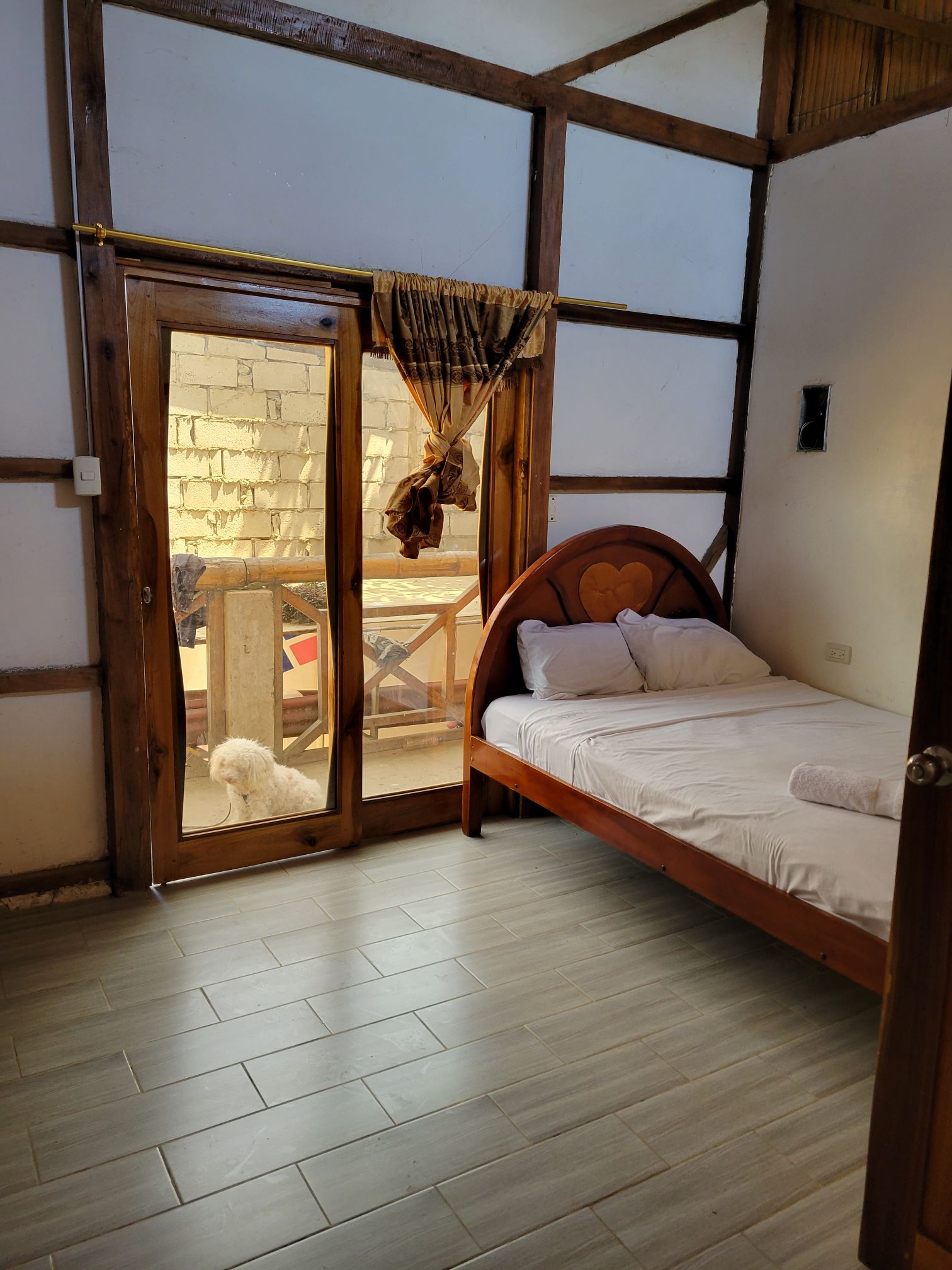 Comfortable Quarto Solo Metros de la Playa