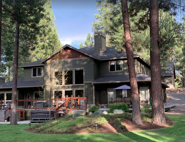 Riverfront Sanctuary, Sunriver Luxury Home Houses for Rent in Bend