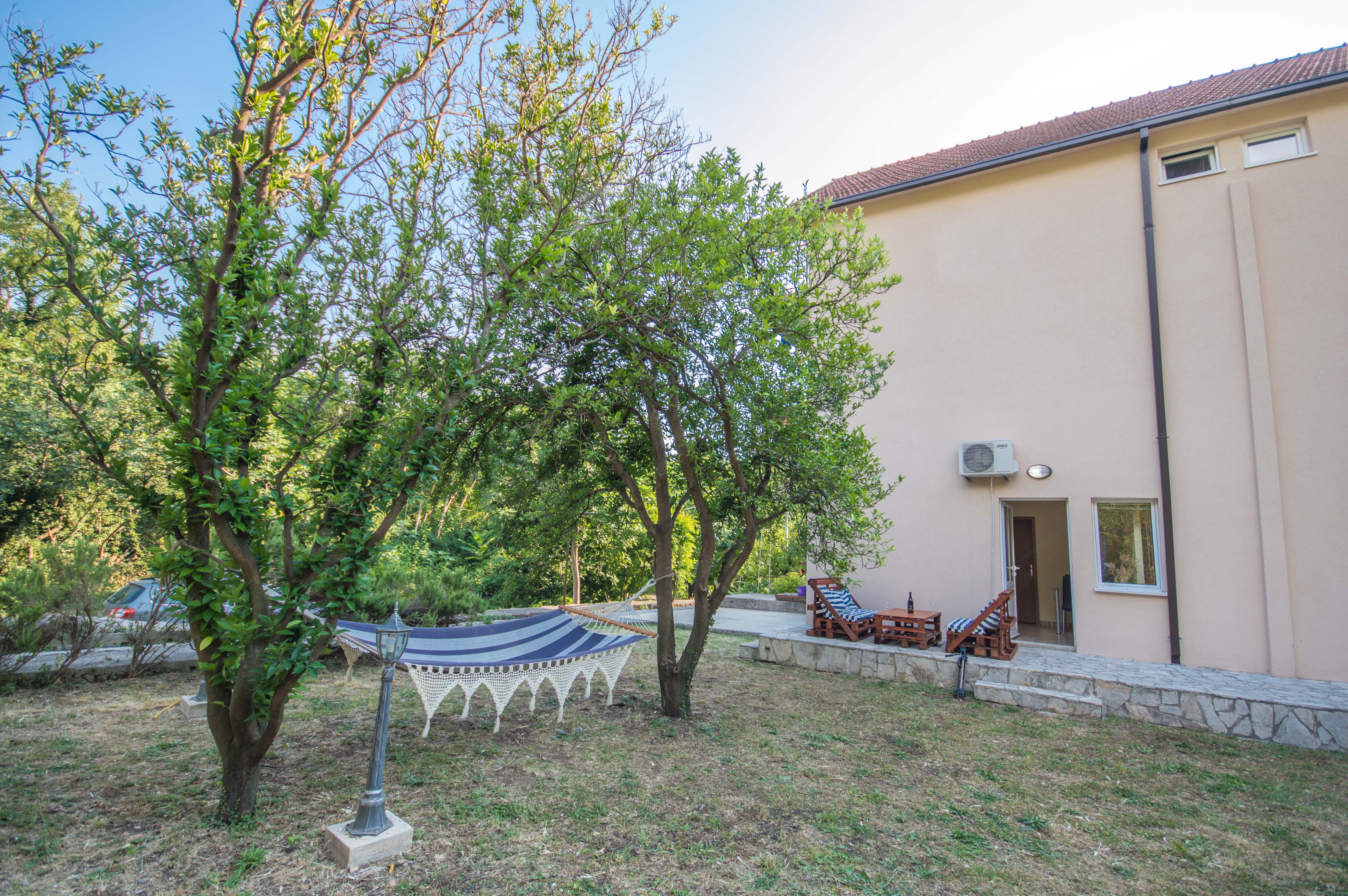 Bojana Apartments