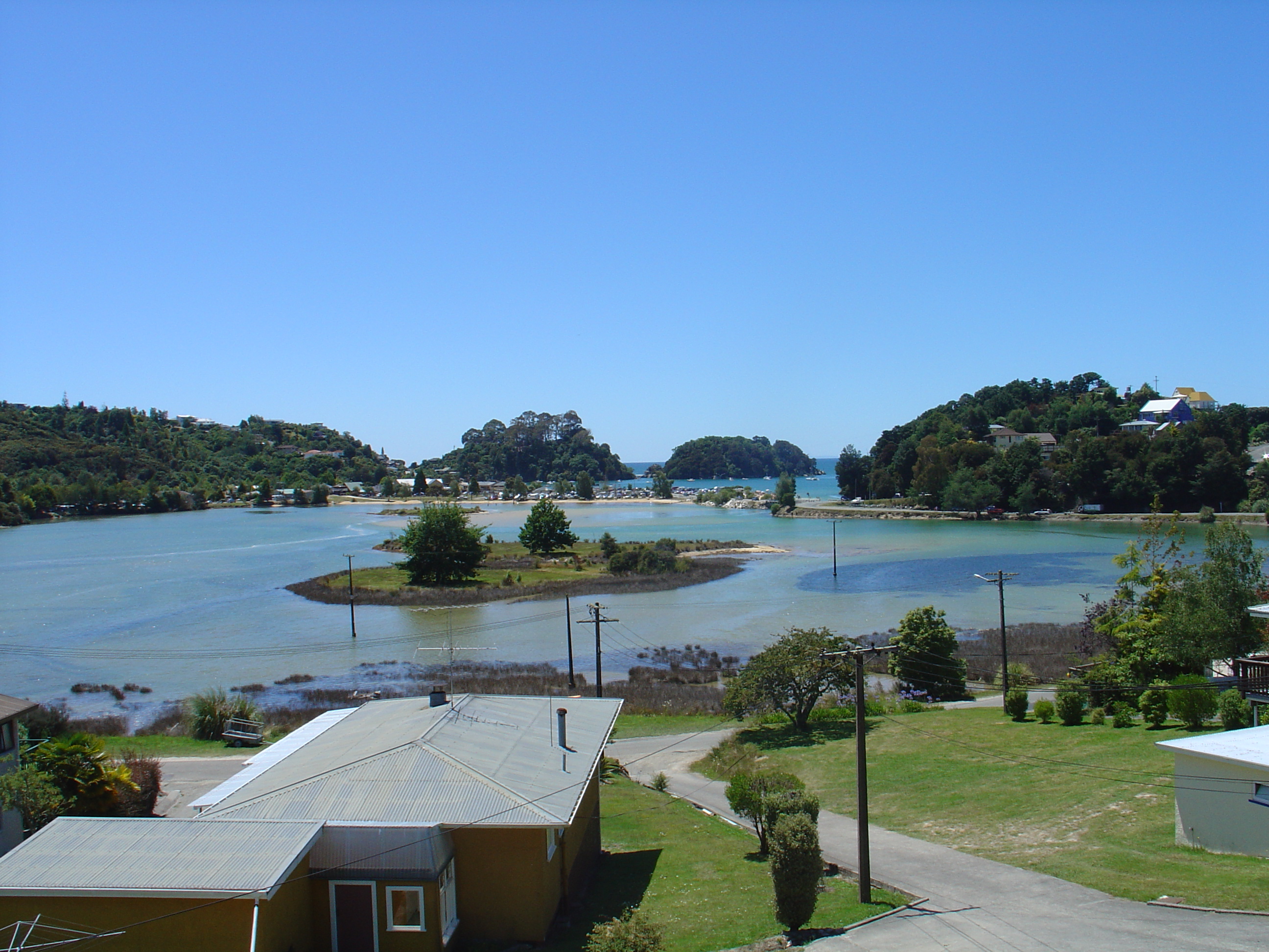 Traditional Kiwi Bach - 3 Bedroom