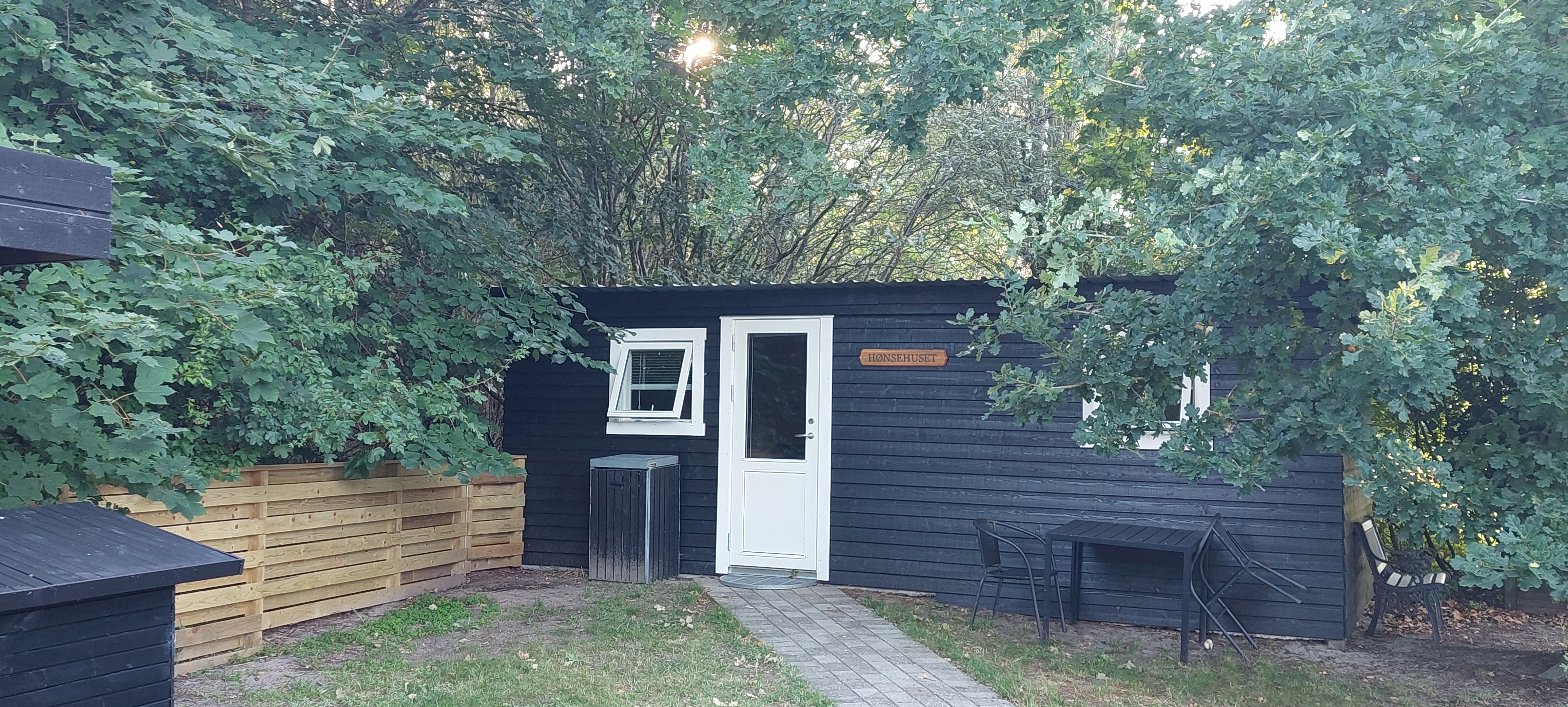 Walking distance of 600 meters to Vesterø beach and harbor.