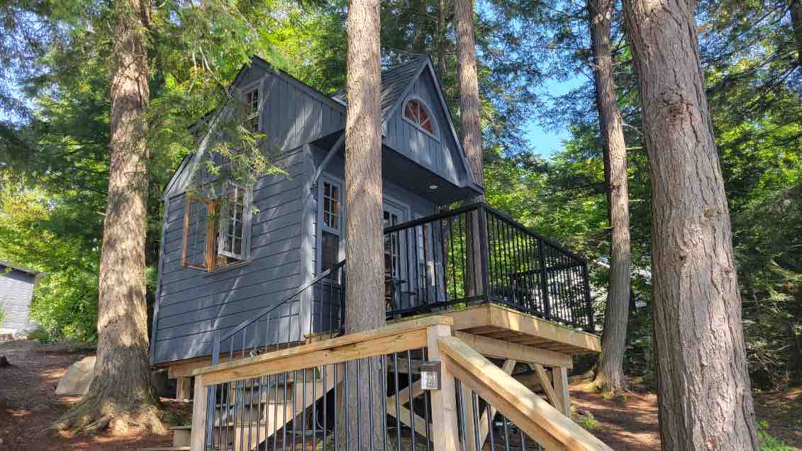 The Paddle Shack - Glamping/Bunkie Addition
