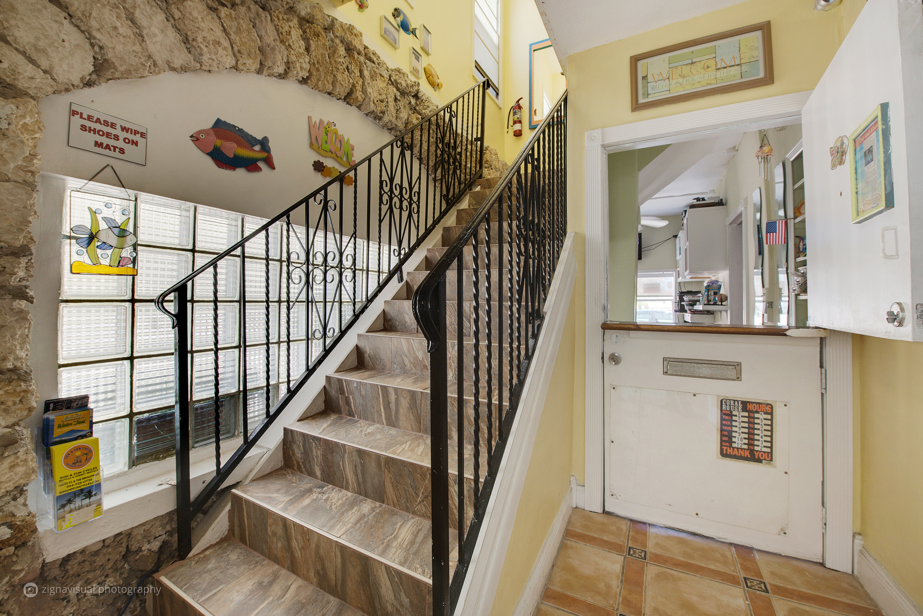 Hollywood Beach Coral House Efficiencies Boutique Hotels For Rent In Hollywood