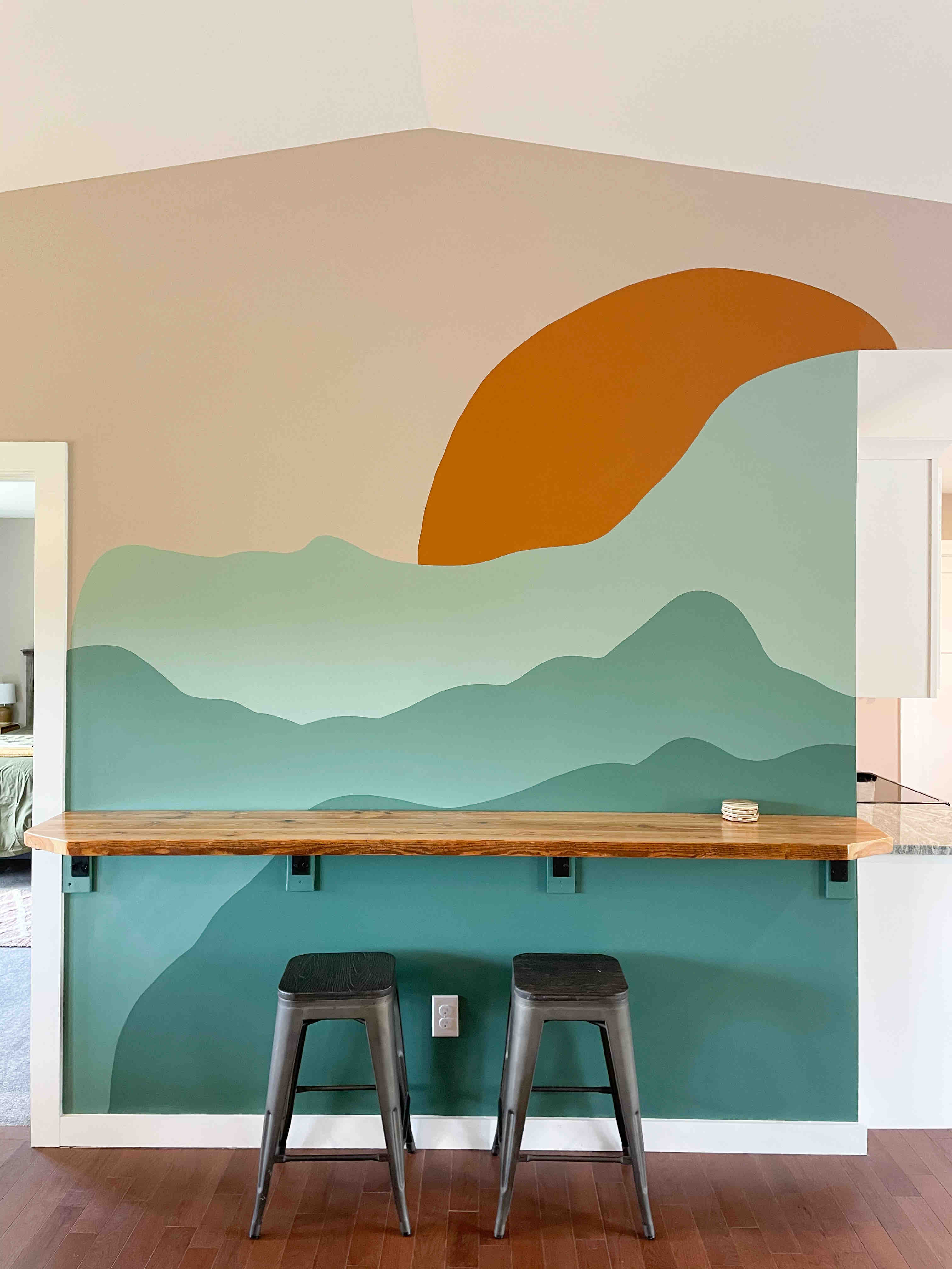 Bright+Airy Cottage w/Mtn views 20min to DT & WAVL Houses for Rent in