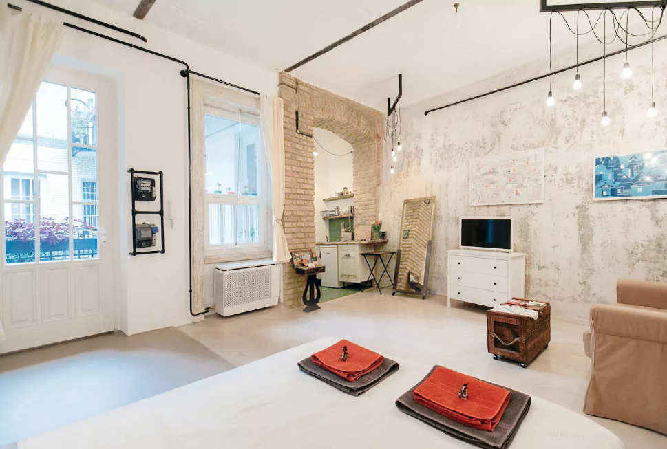 LittleCorner at historic Jewish district A/C
