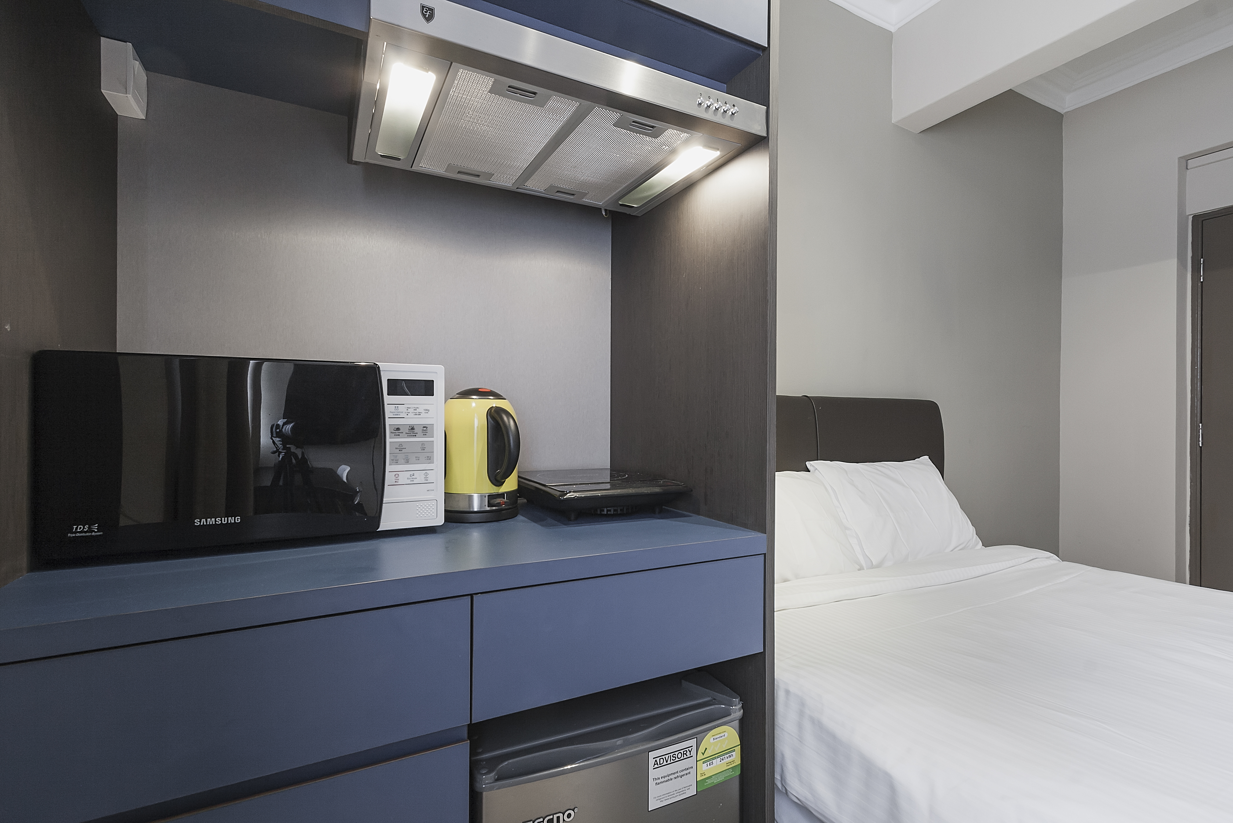 Relaxed Small Studio In Orchard Road (200 sqft)