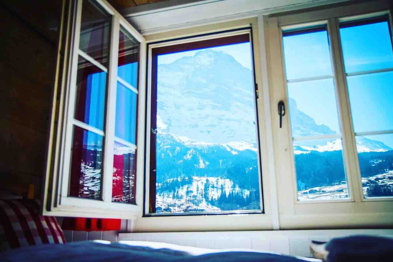2 1/2 room Bijou next to ski station Chalets for Rent in Grindelwald