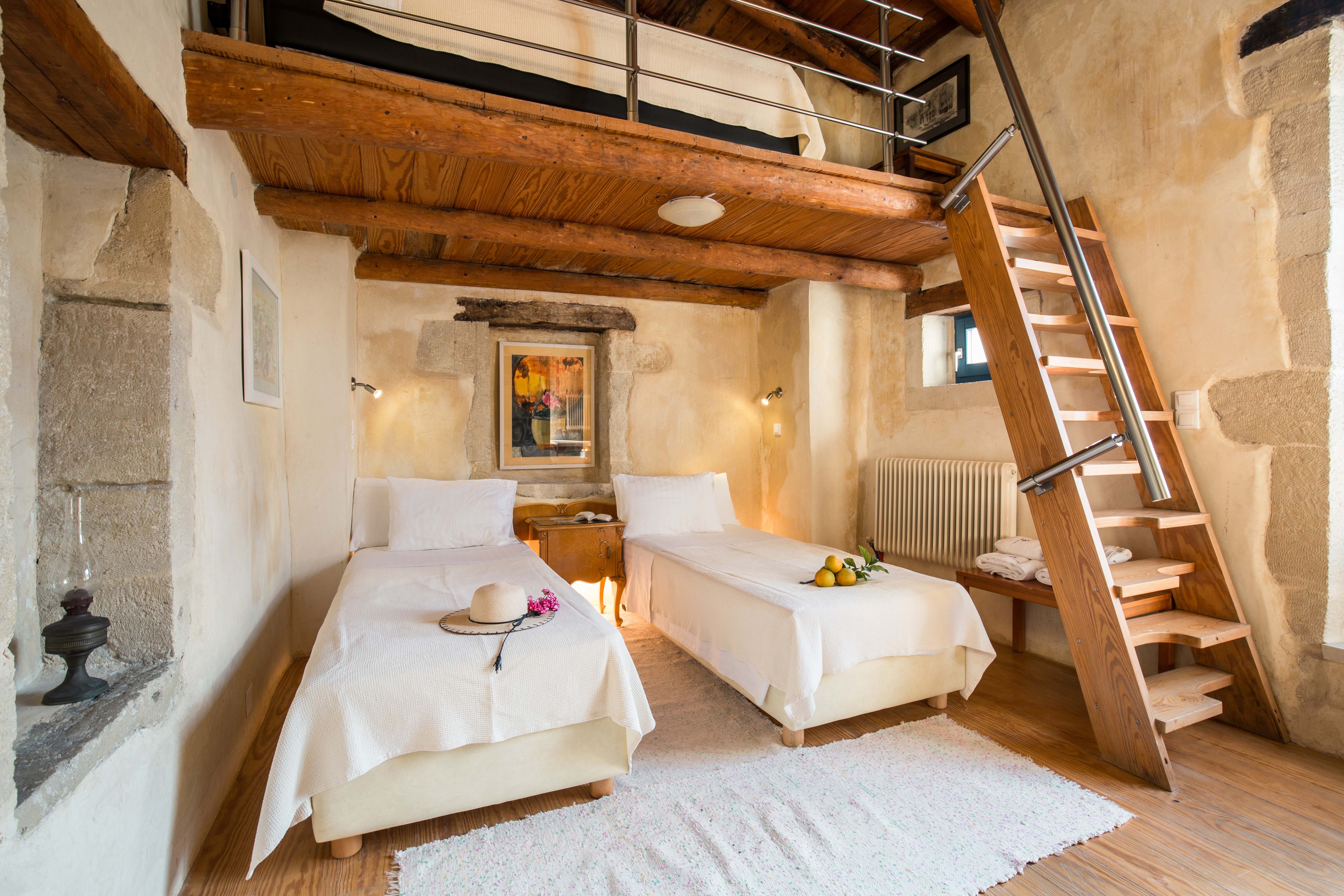 mill villa wth grotto pool Cycladic houses (Greece) for Rent