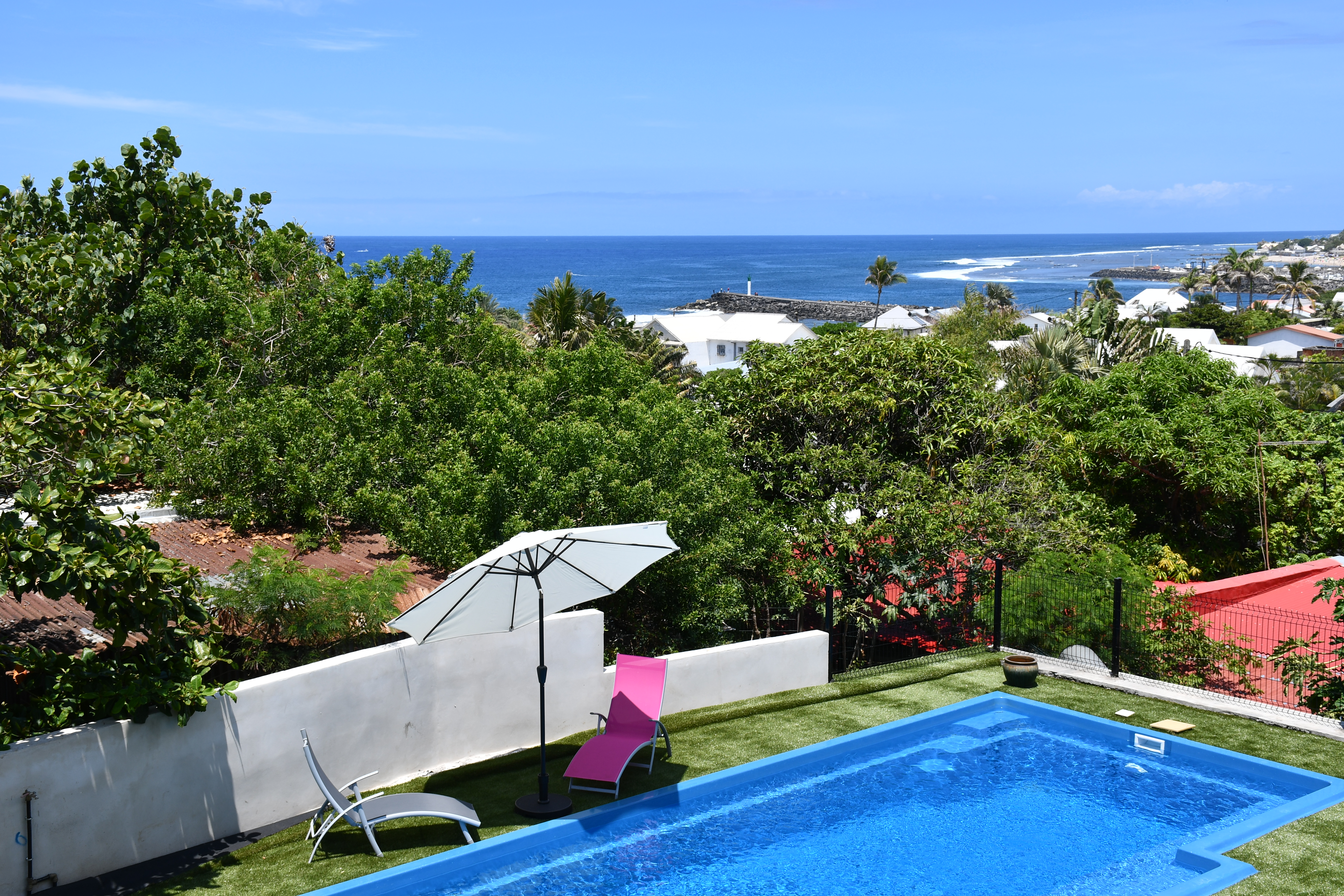 MORINGA 4 to 6 people Pool and magnificent view