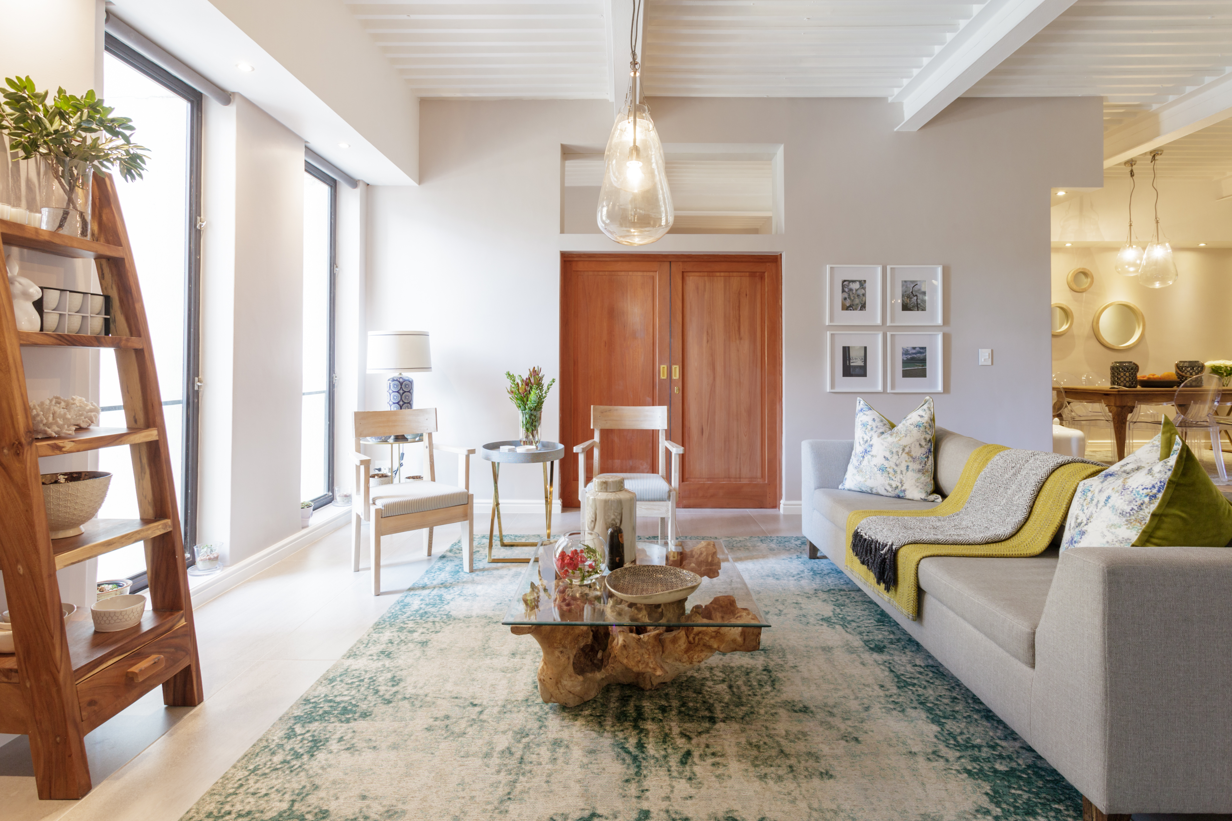 Spacious Apartment in a Former Art Deco Cinema