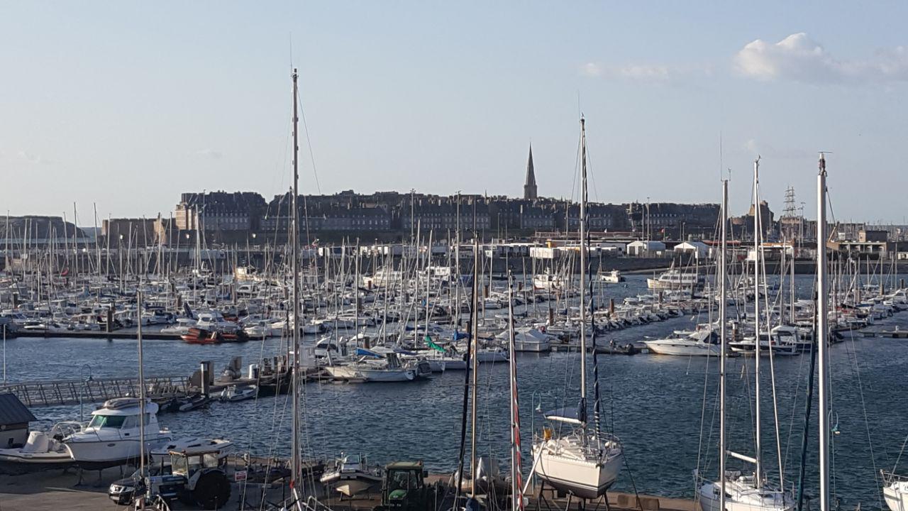 Studio classified 2* sea view Cité Corsaire refurbished