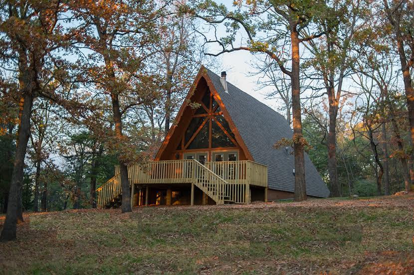 Murray's Cabin in The Ozarks Cabins for Rent in Harrison, Arkansas