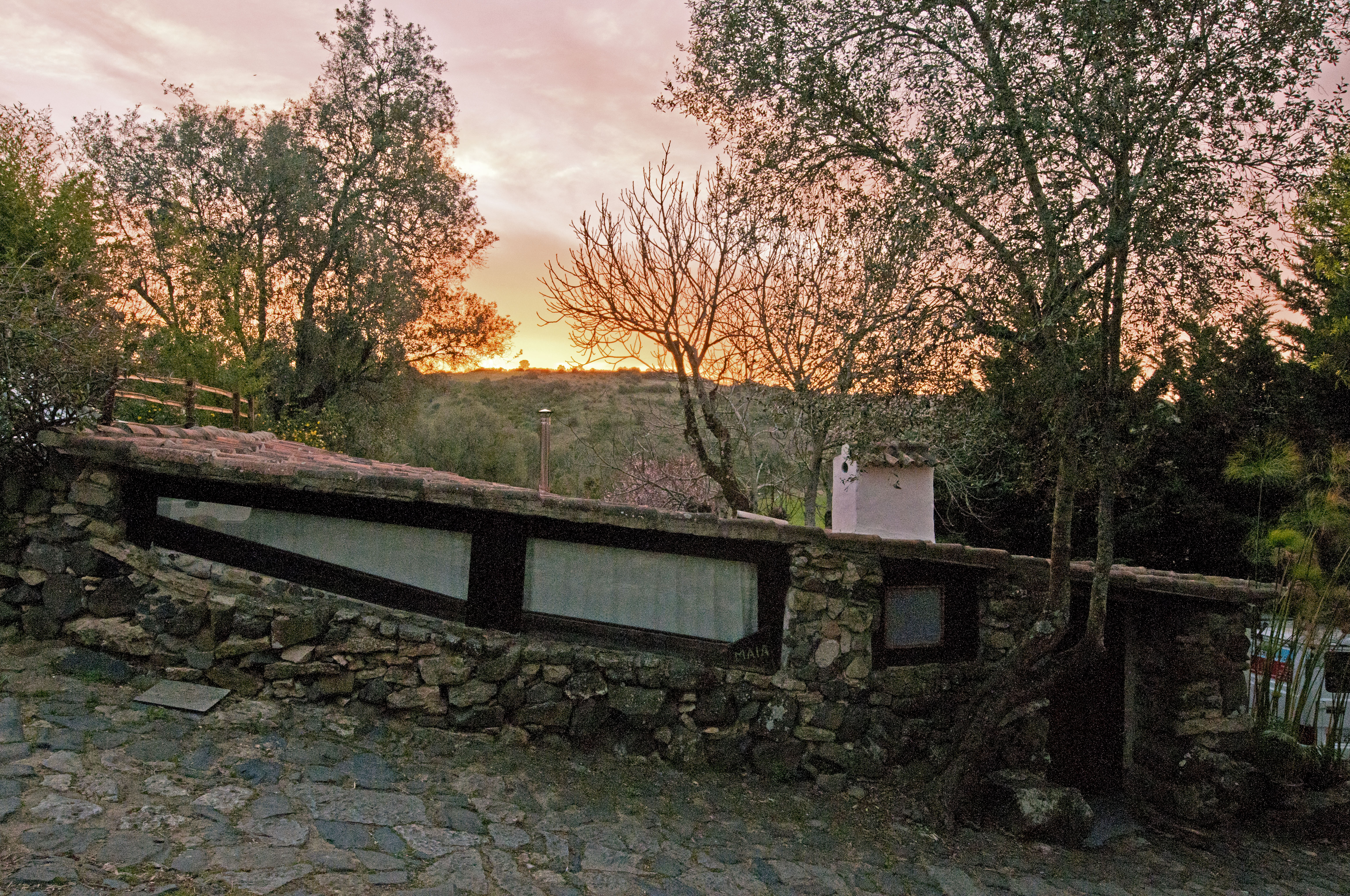 CASA MAYA - BEAUTIFUL STONE HOUSE in Igreja Nova e Cheleiros, Lisbon