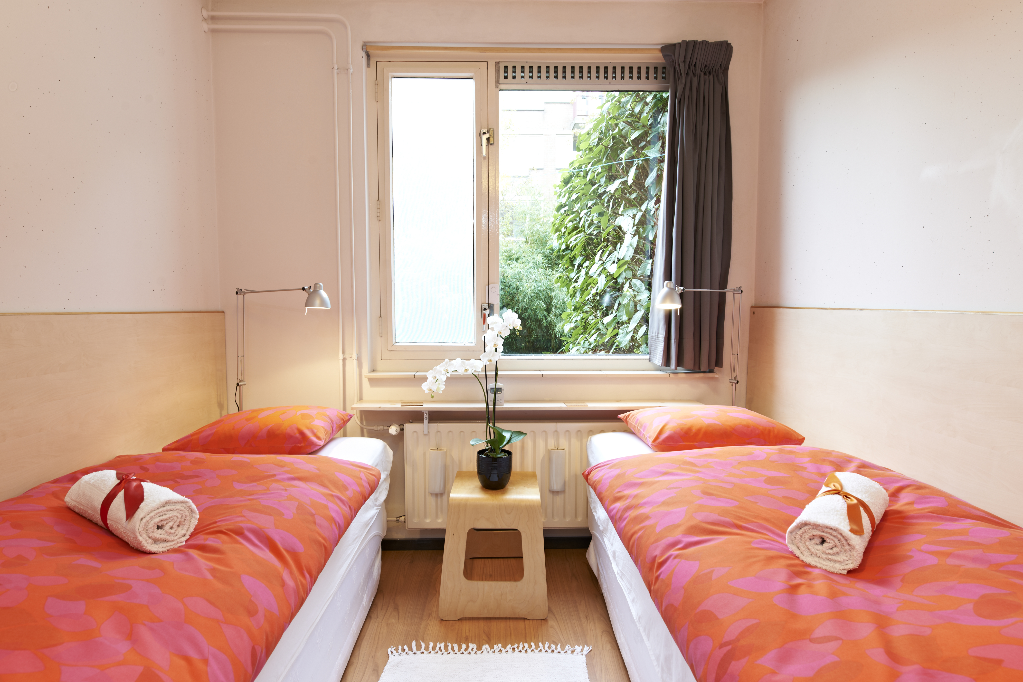 Quiet Garden View Room & Super Fast Wi-Fi — Amsterdam stay