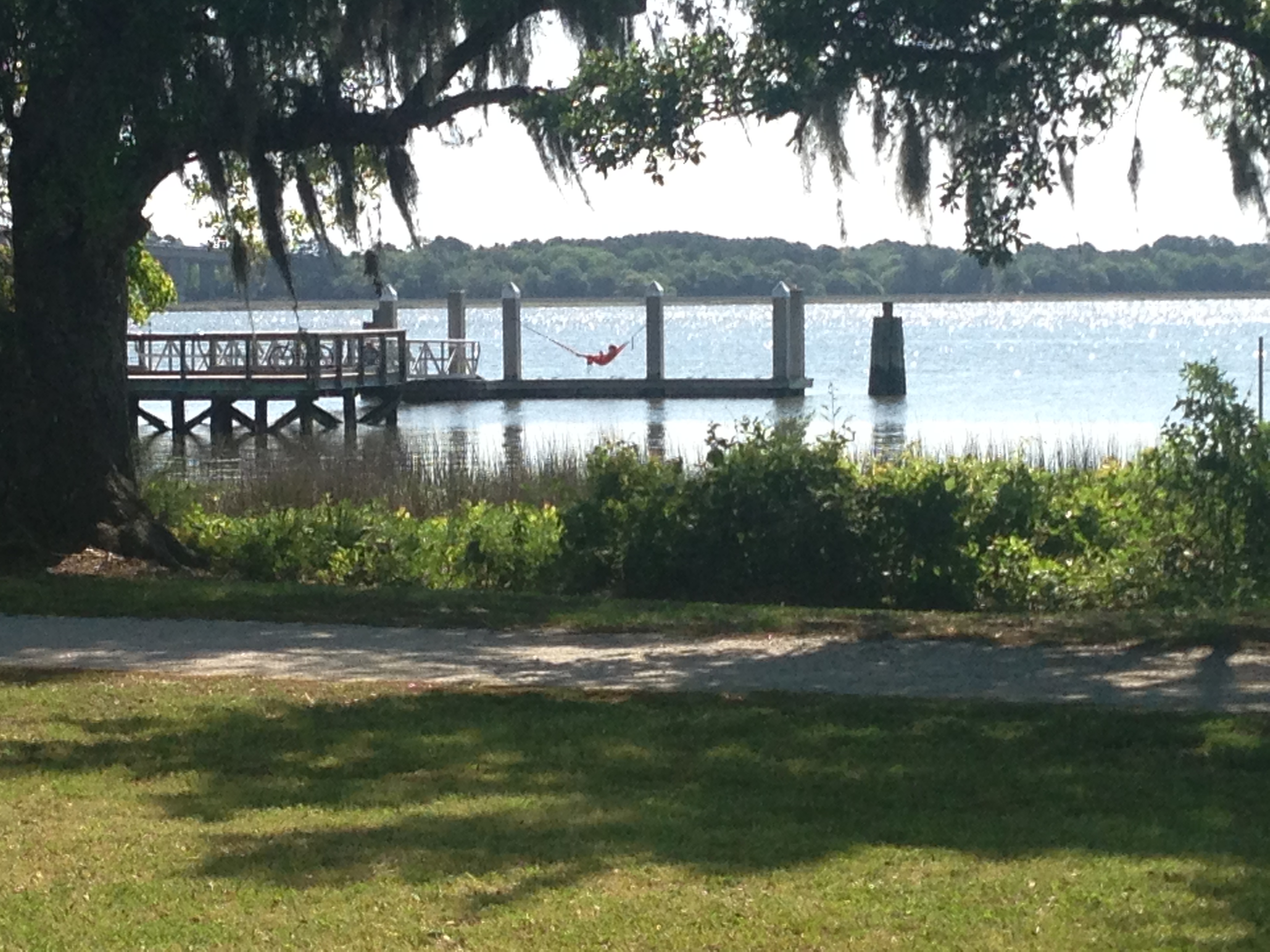 Spacious Daniel Island Apartment Guesthouses for Rent in Charleston