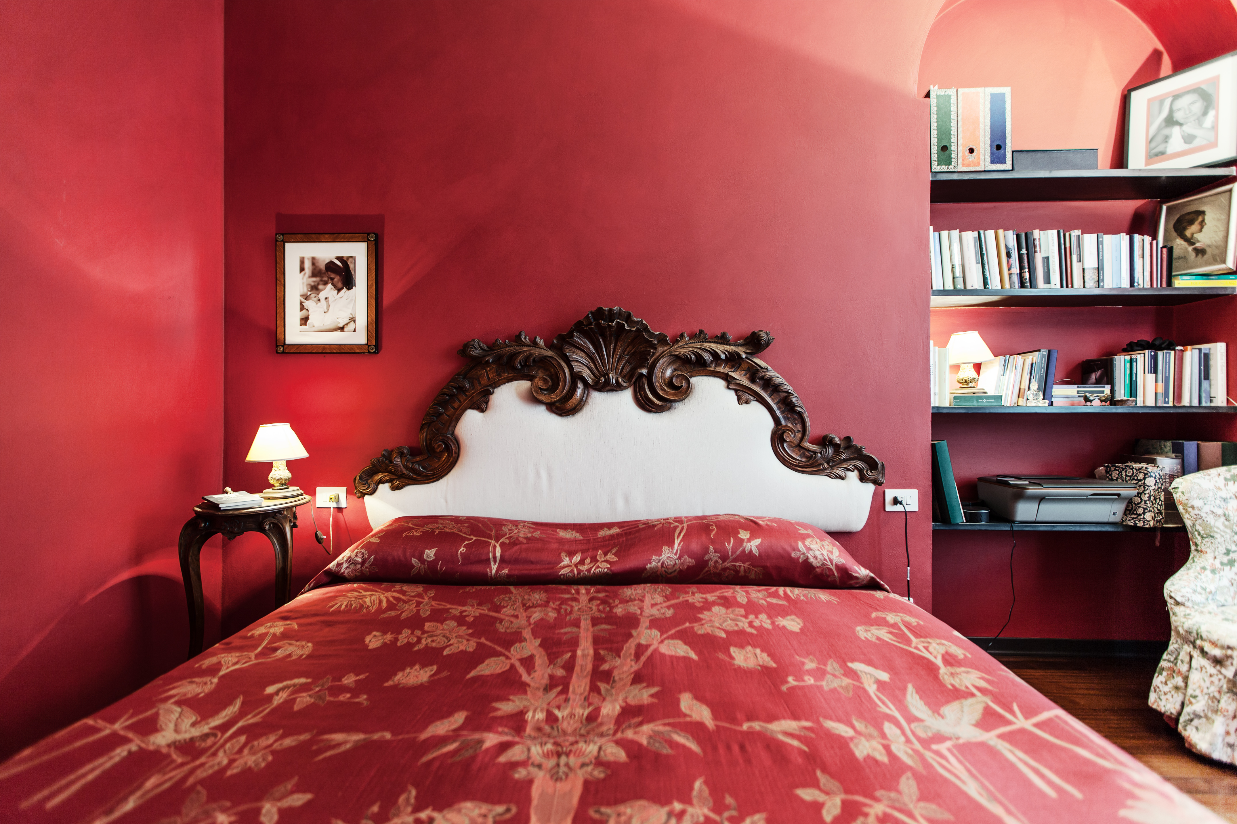 Glamour next to Leonardo's Cenacolo in MAGENTA - S. VITTORE, Milan