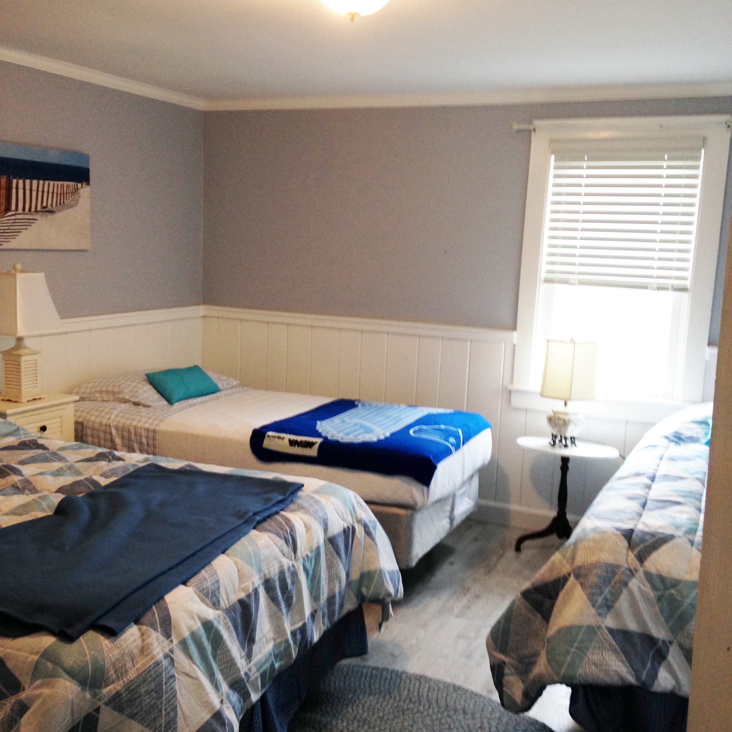 27 Seasonal Cottage is 200 feet from the Beach Townhouses for Rent