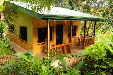 Beautiful Jungle Casa Daniela - Cottages for Rent in Manuel Antonio ...