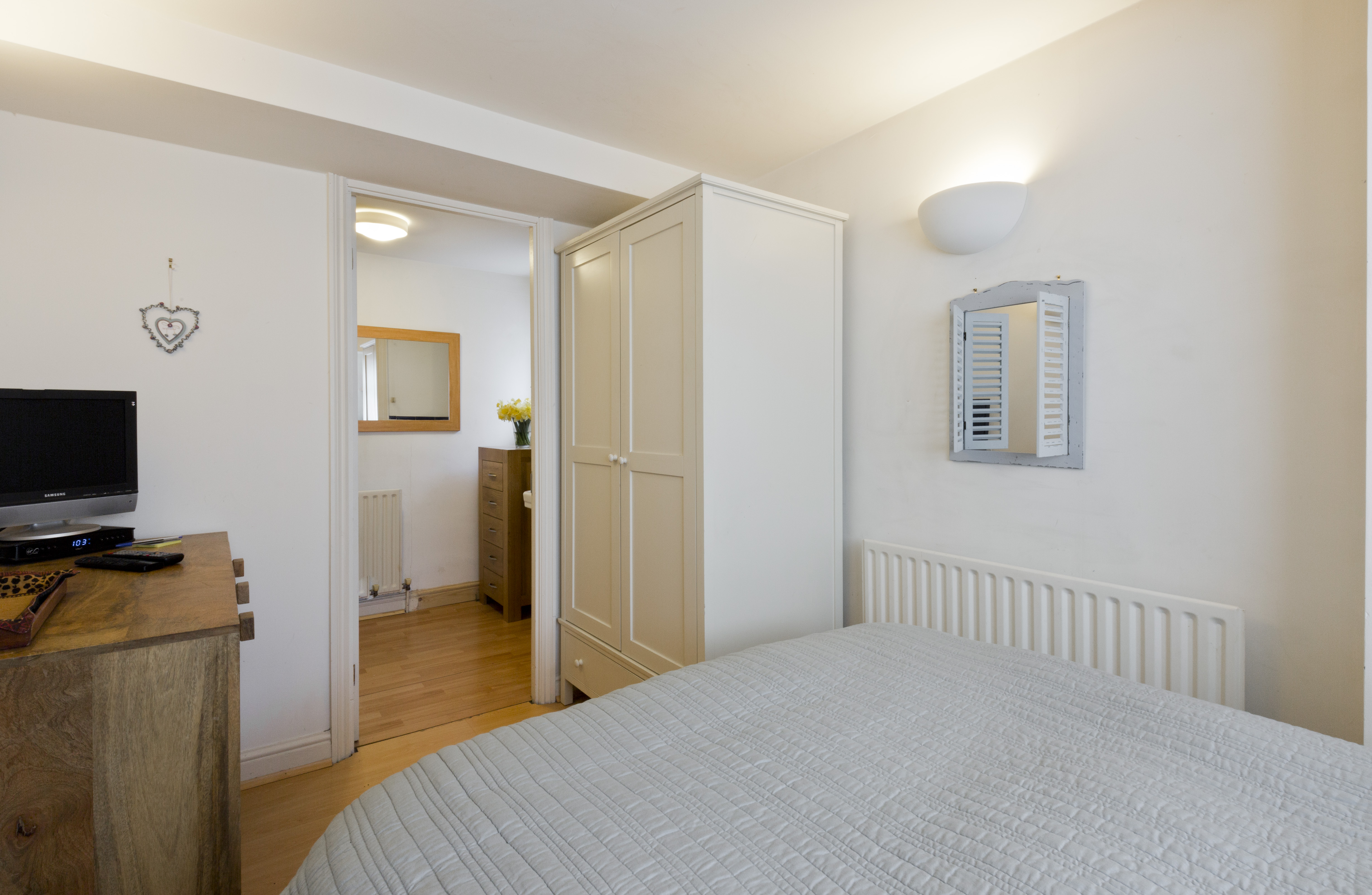 Ground floor ensuite double bedroom