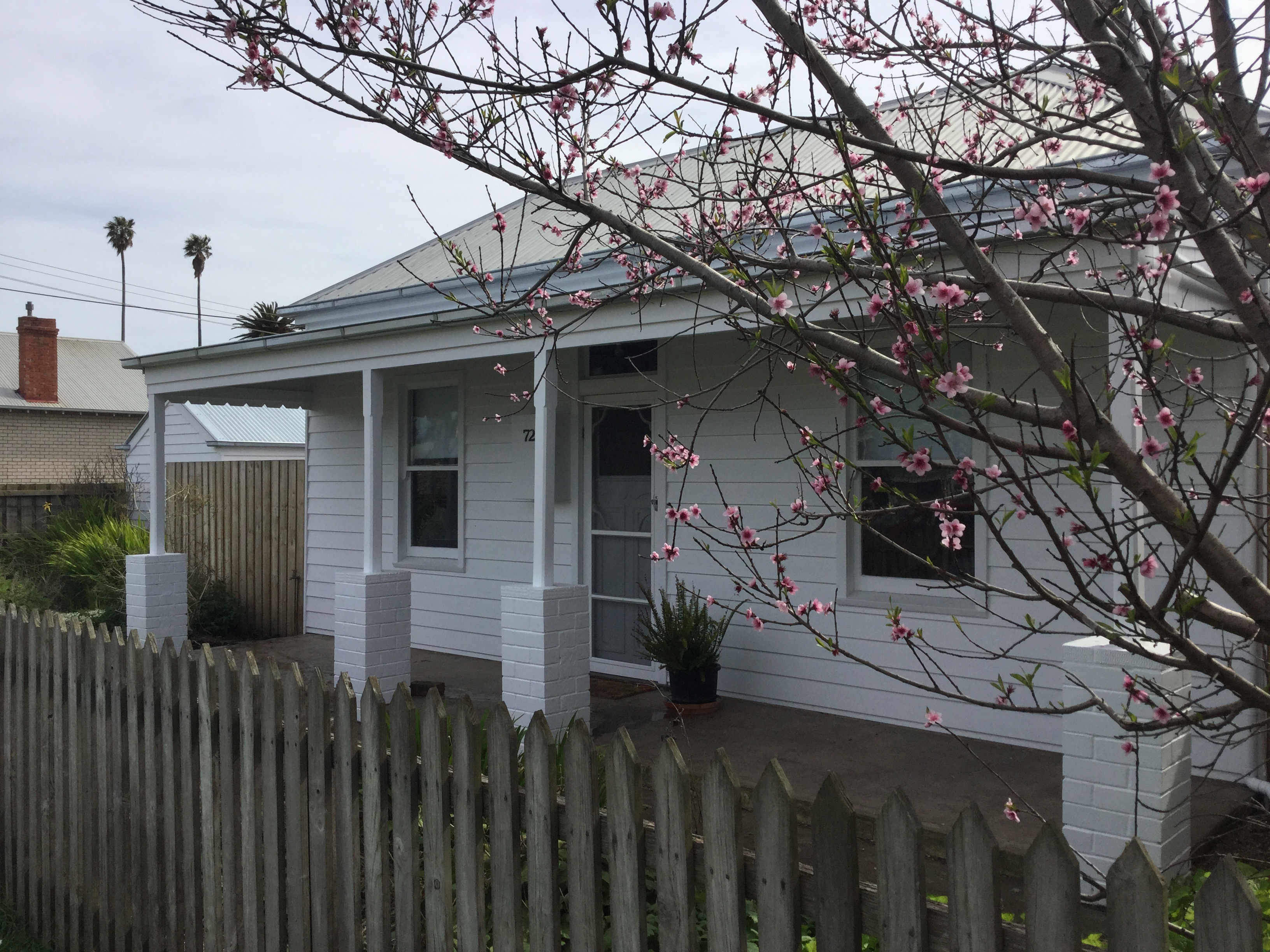 Lily cottage....Bank street In the heart of town in Moyne, Barwon South West Vic