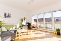 Dachgeschoss Wohnung in Schöneweide