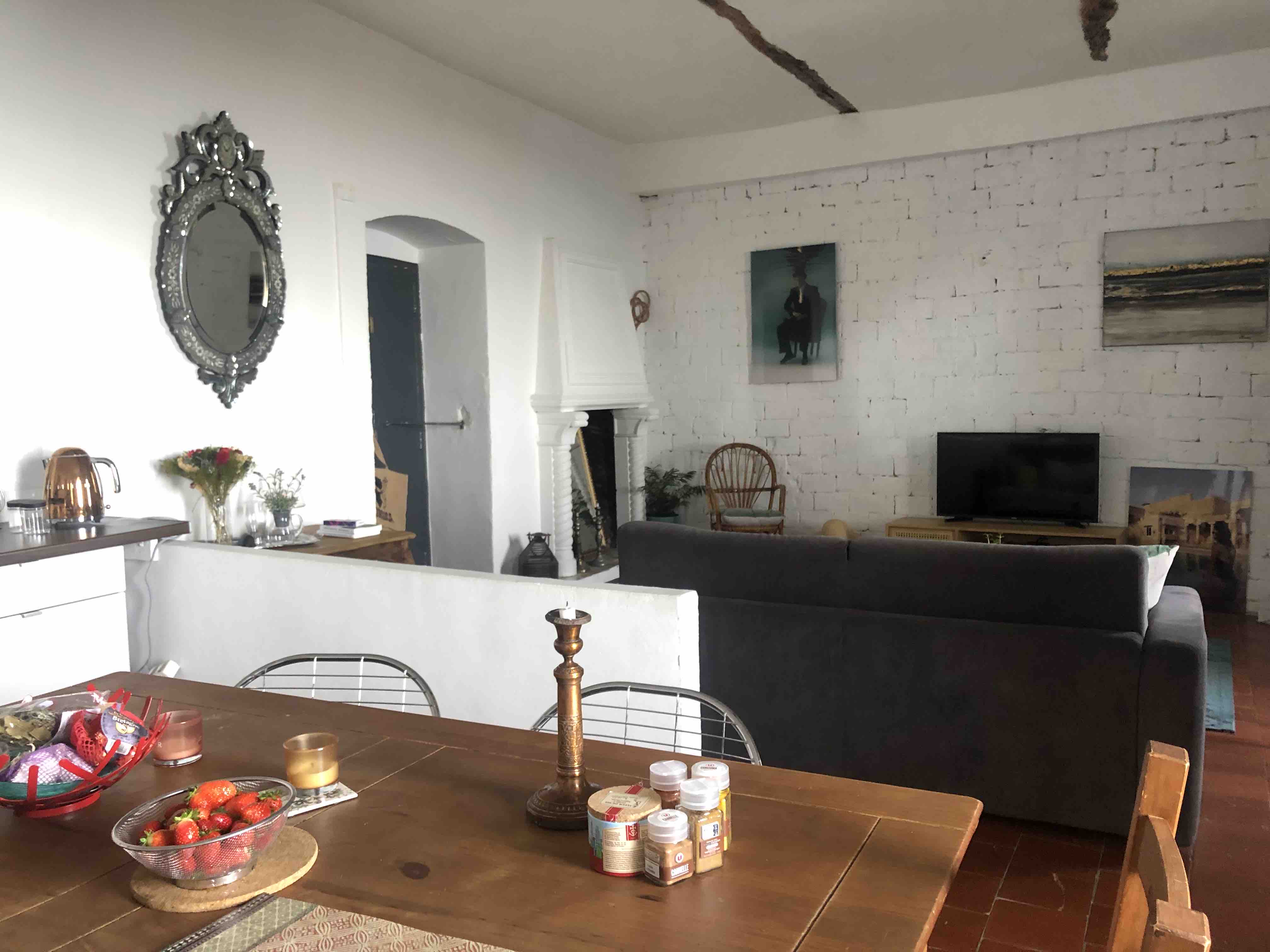 Atypical apartment in a typical Corsican house